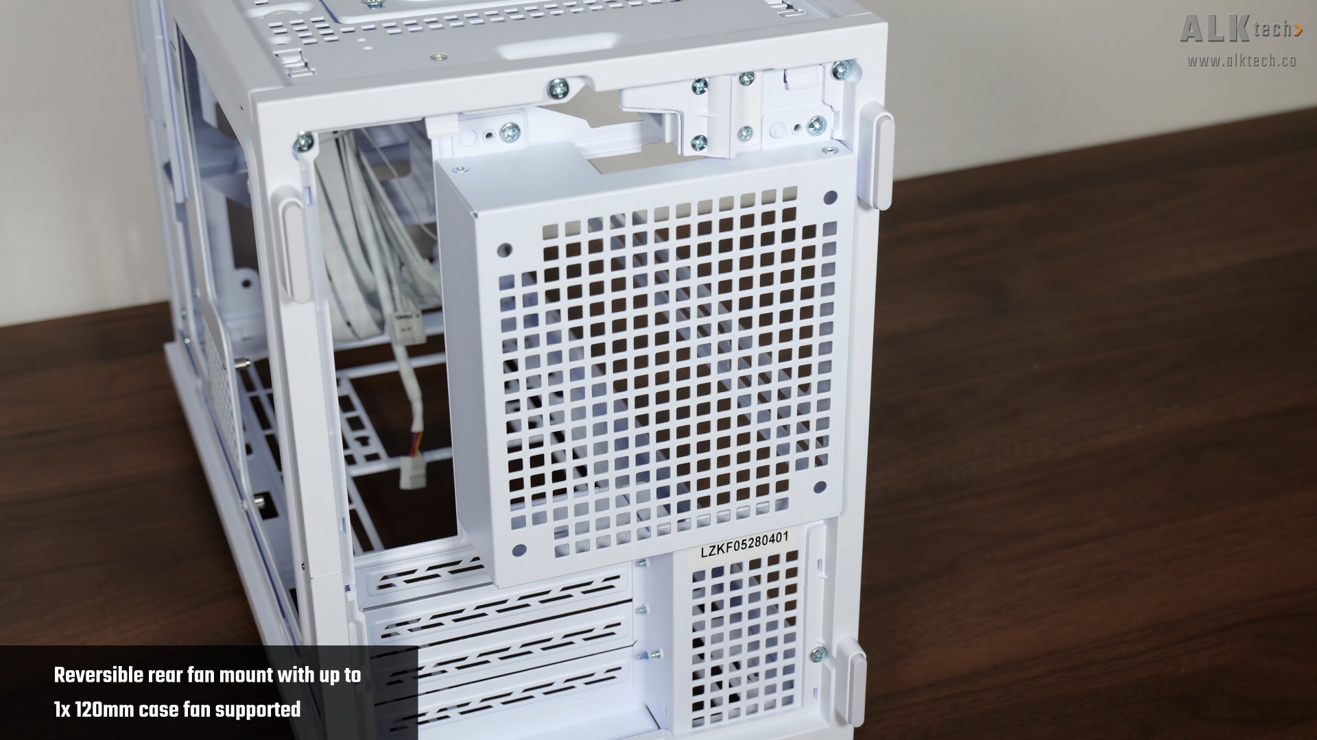 Lian Li B4-mATX Reversible Rear Fan Mount (1)