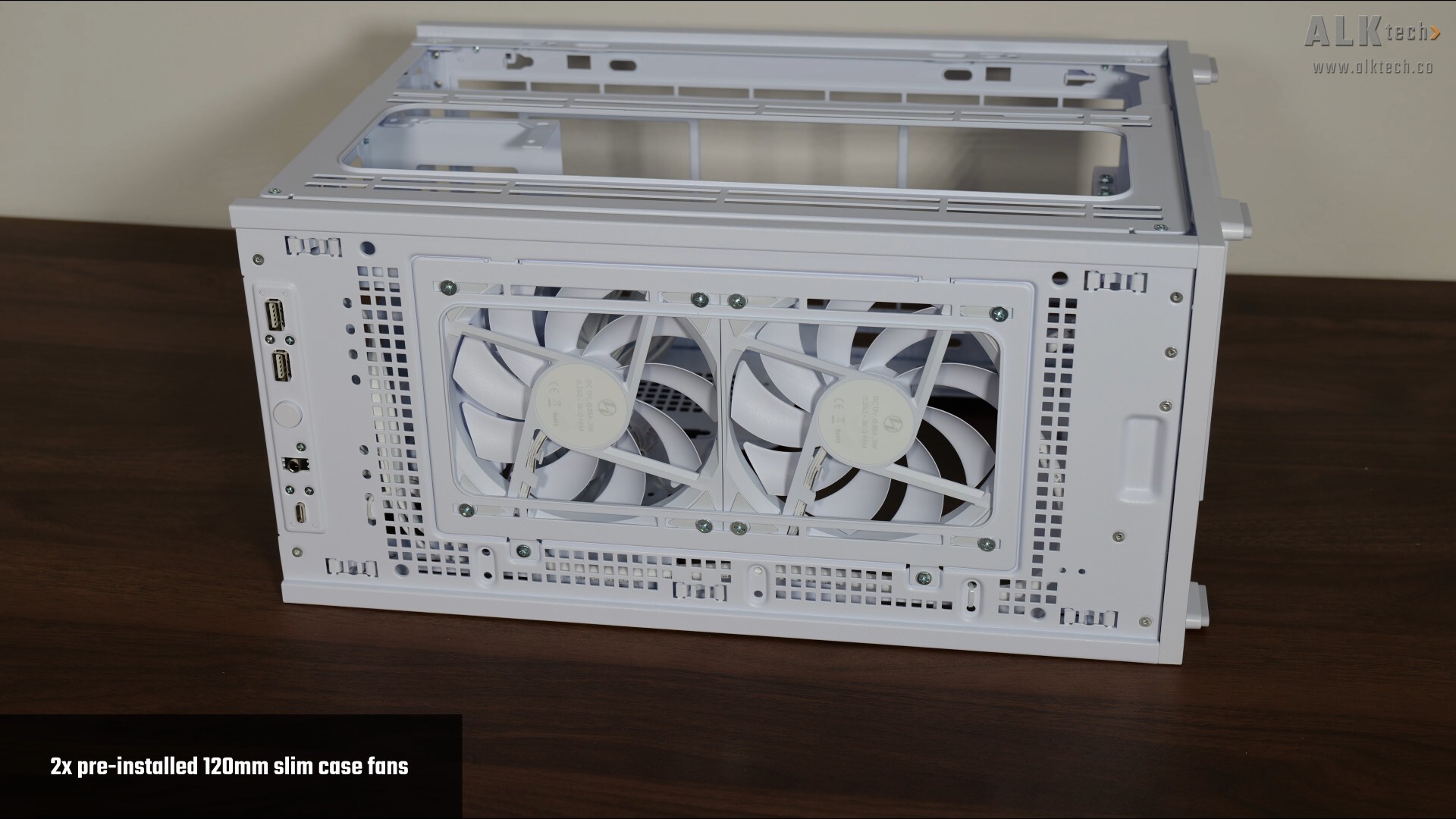 Lian Li B4-mATX Top Panel (1)