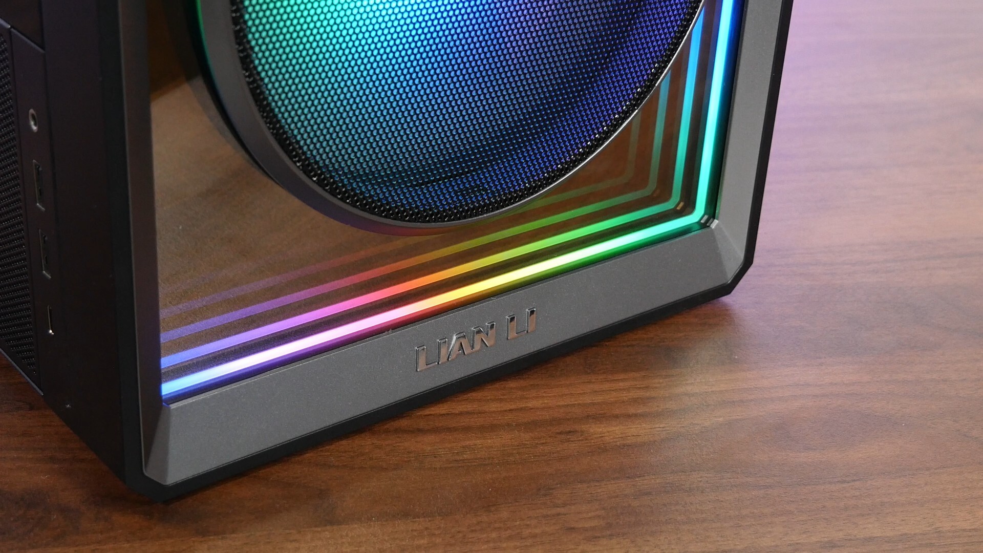 Lian Li LANCOOL 217 INF Completed Build Aesthetics (4)