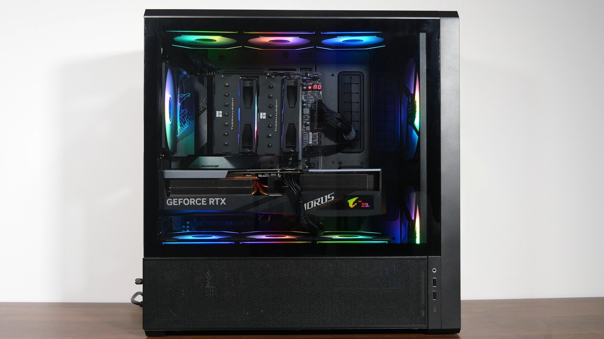 Lian Li LANCOOL 217 INF Completed Build Aesthetics (5)