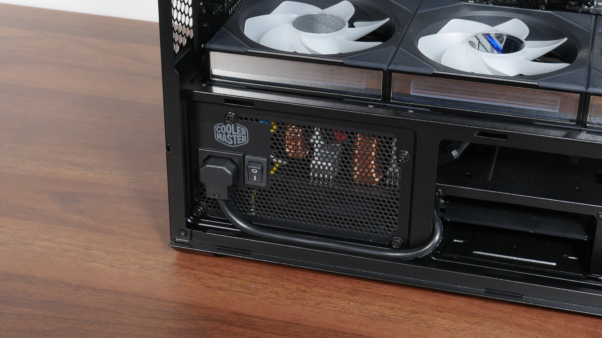 Lian Li LANCOOL 217 INF PSU Installation (1)