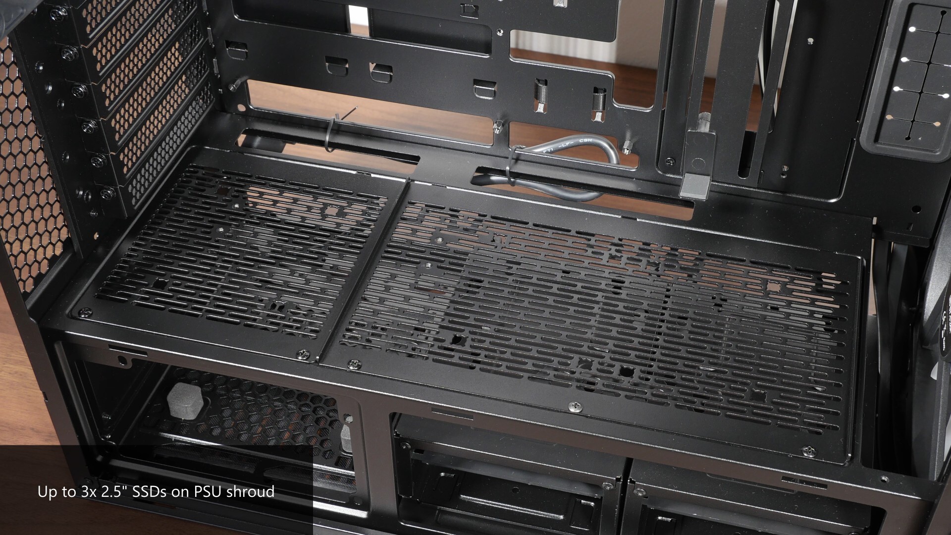 Lian Li LANCOOL 217 INF PSU Shroud SSD Mount