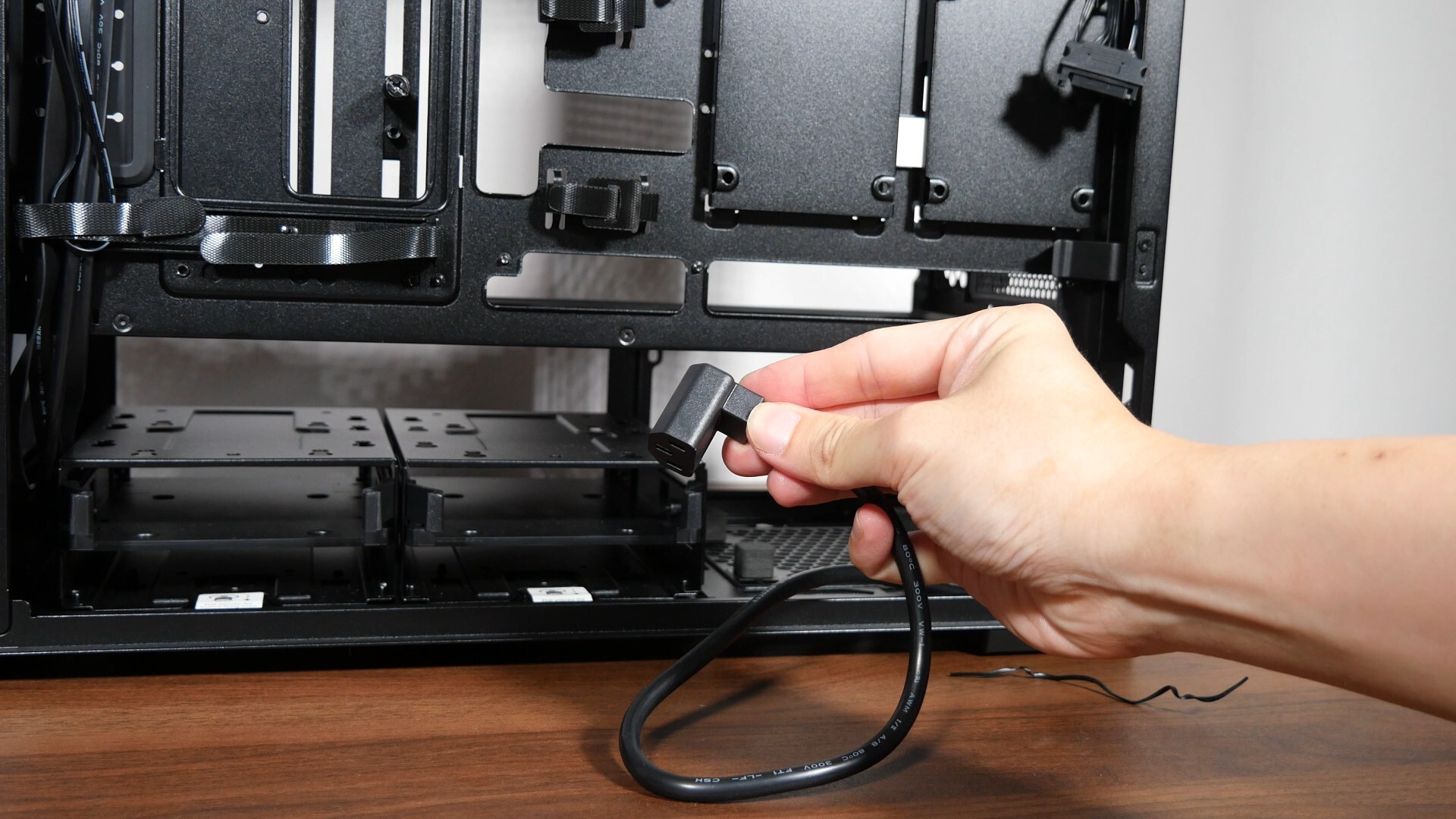 Lian Li LANCOOL 217 INF PSU Side Mount Power Cable