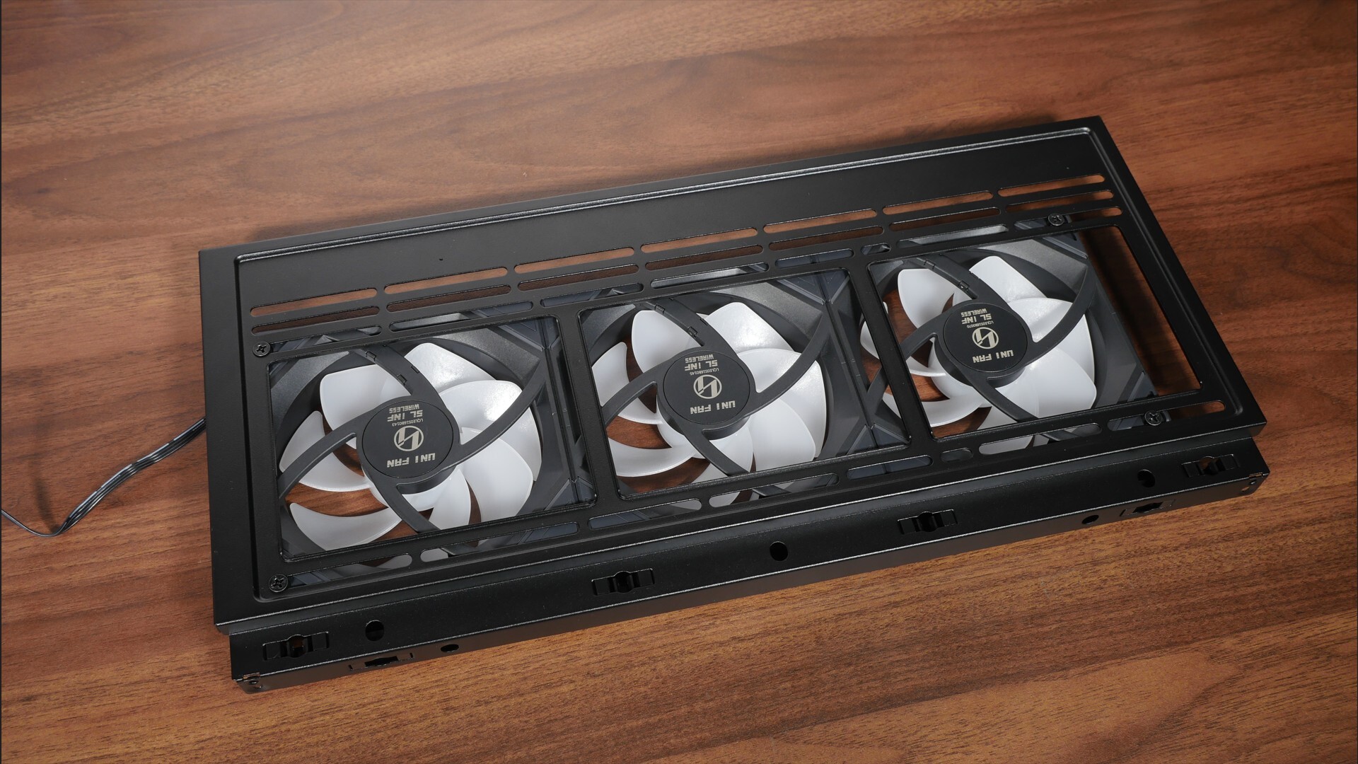 Lian Li LANCOOL 217 INF Top Panel Fan Bracket