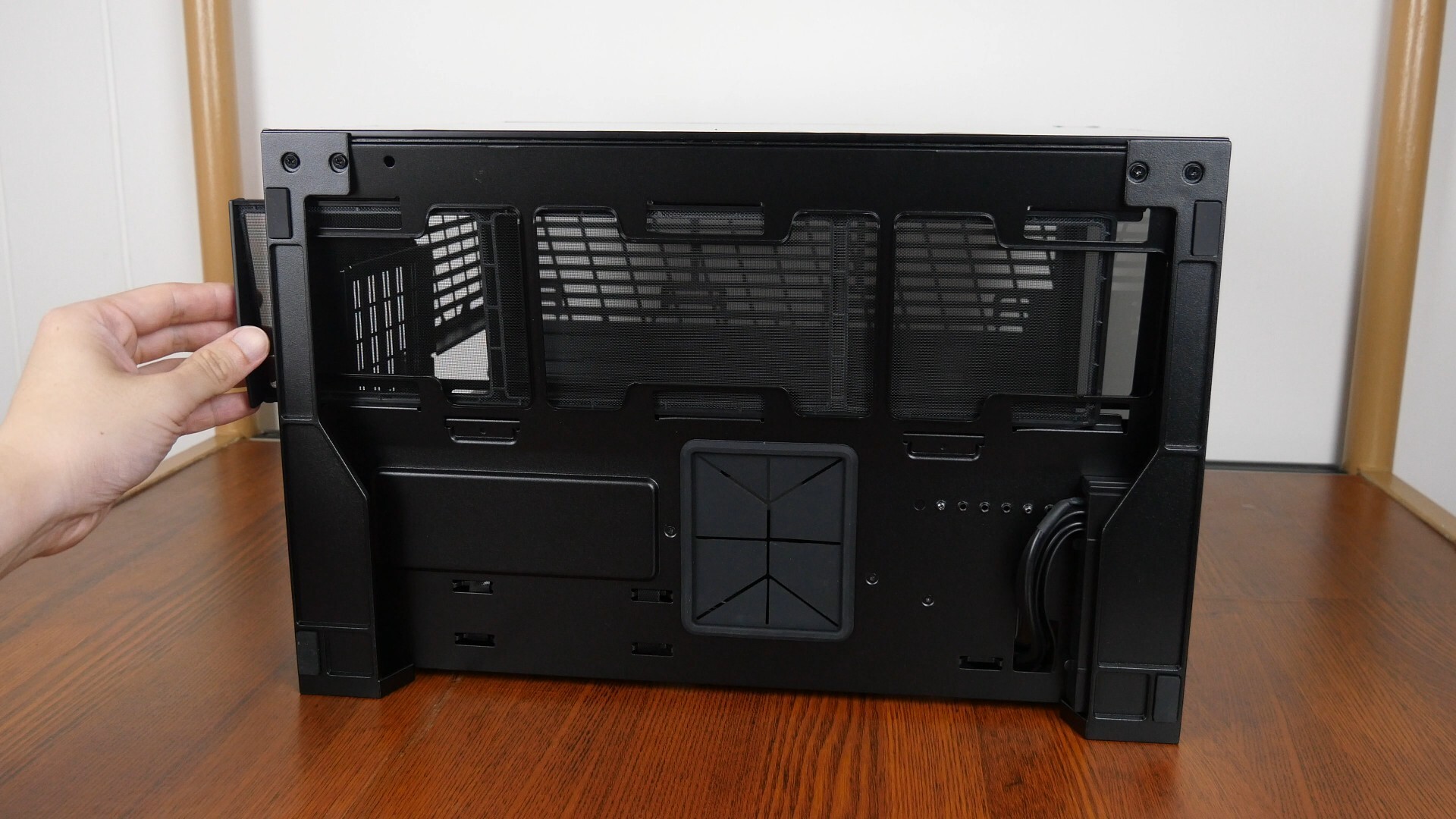 Bottom Panel Removable Dust Filter