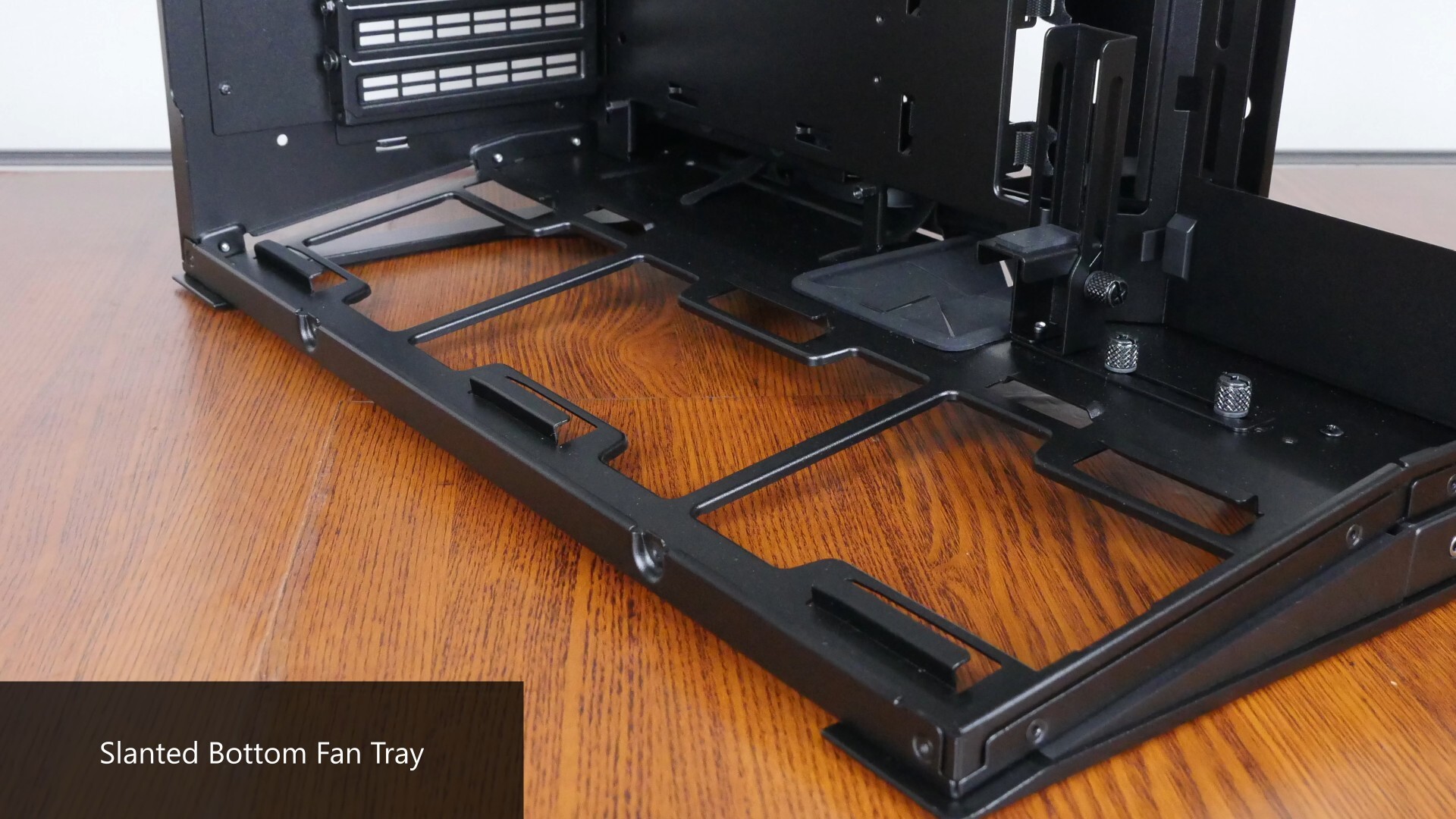 Lian Li O11 Dynamic Mini V2 Slanted Bottom Fan Tray