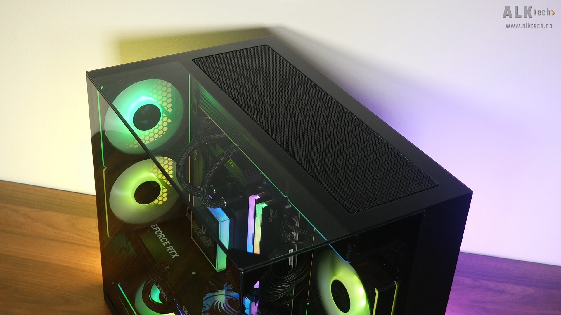 Lian Li O11 VISION-M Completed Build Aesthetics (Top Panel)