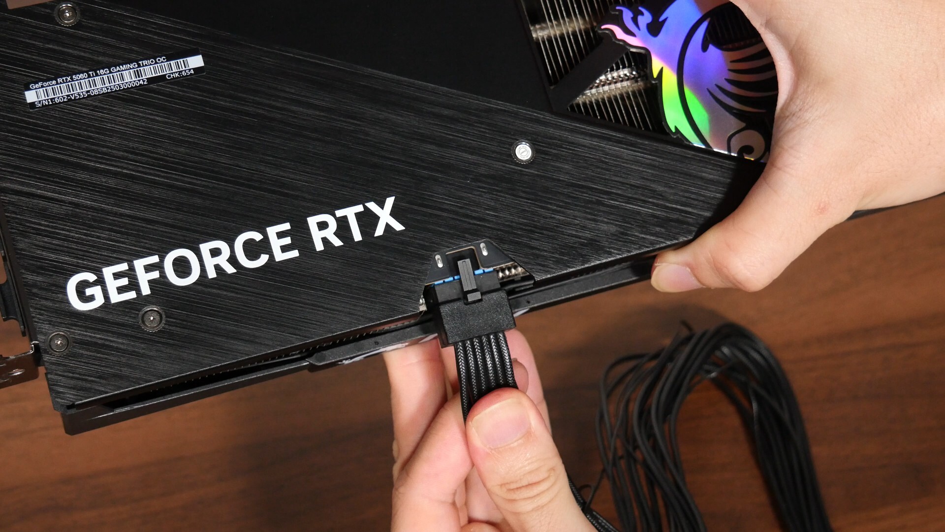 Lian Li SP1000P 12V-2x6 Power Cable Improper Installation