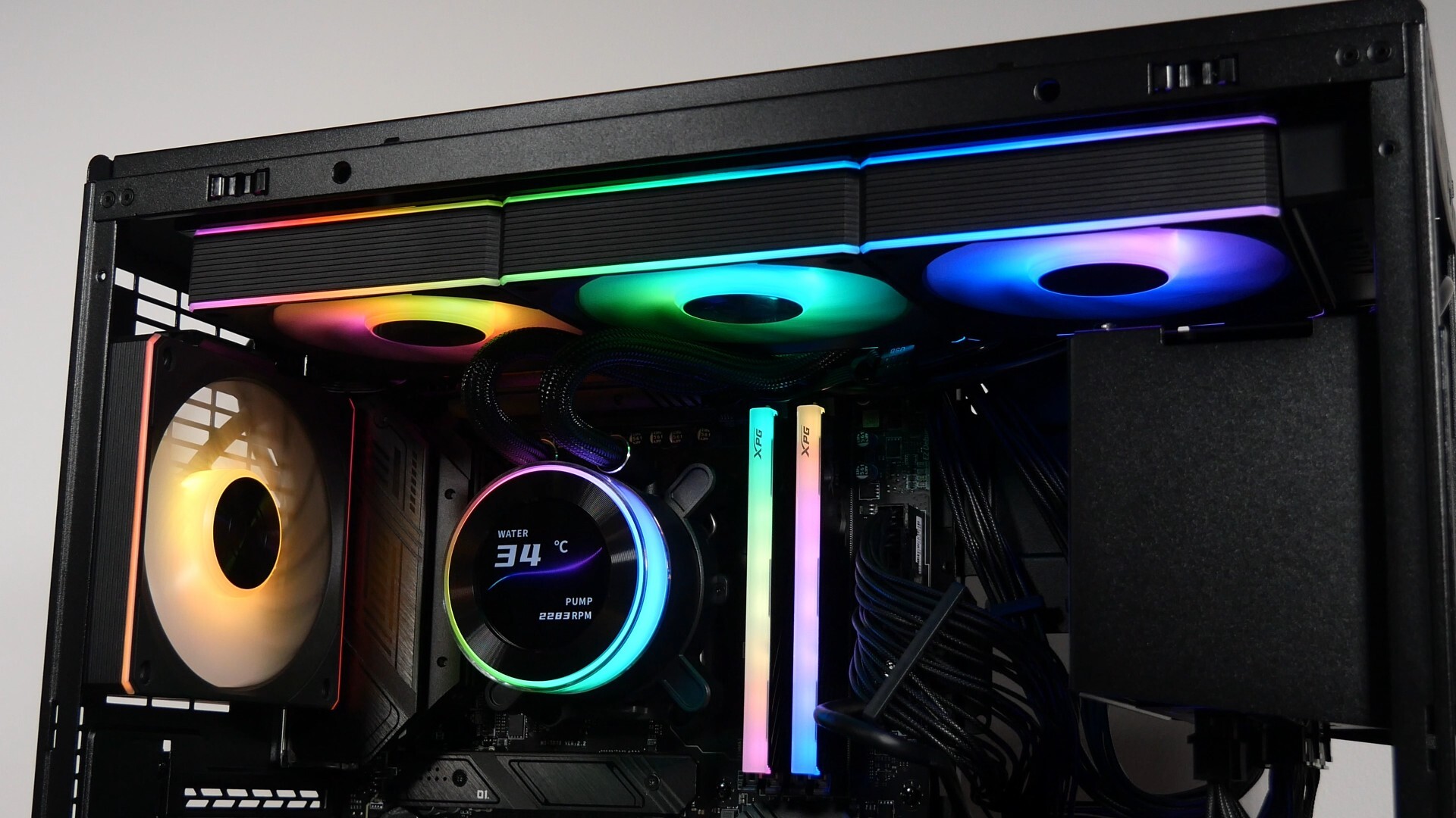 Lian Li SP1000P Demo Build Aesthetics (3)