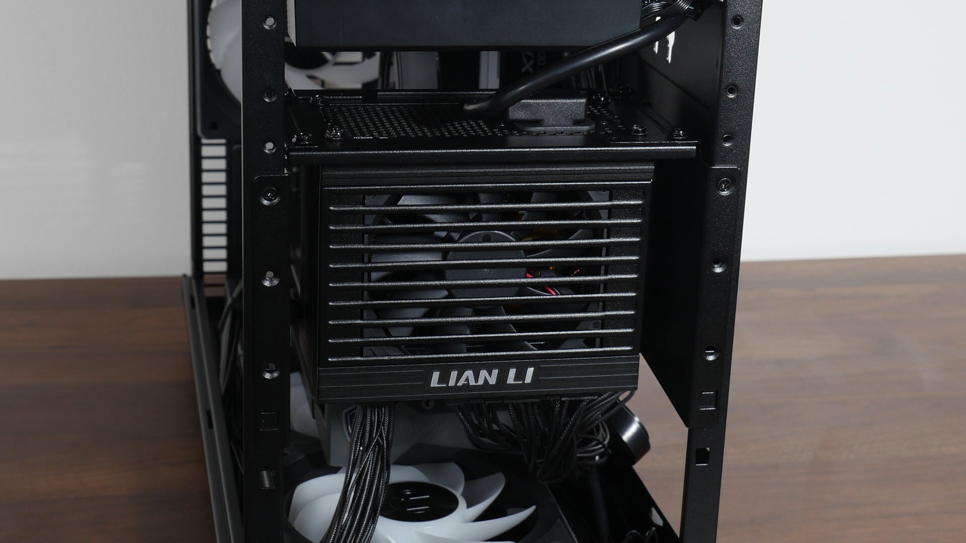 Lian Li SP1000P Installation Experience (2)