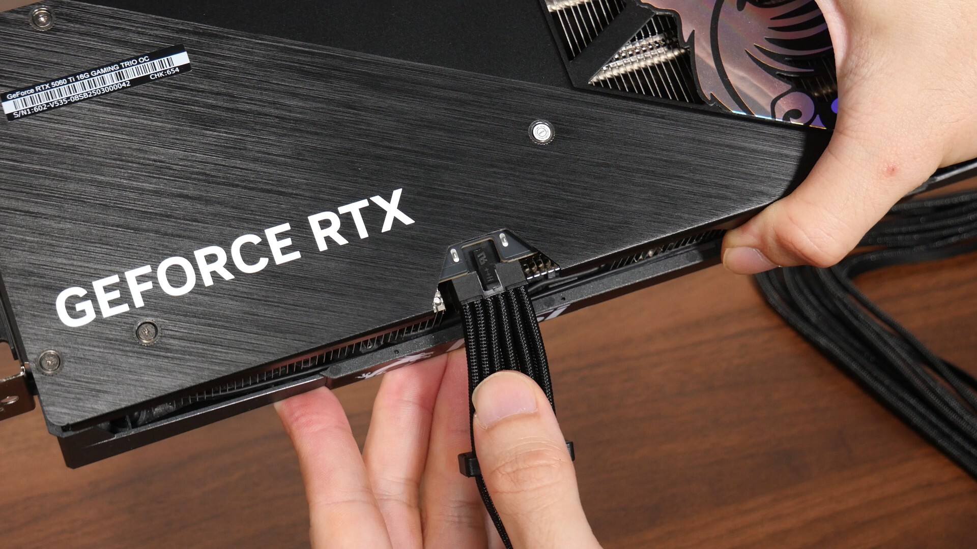 Lian Li SX1200P 12V-2x6 Cable Proper Insertion