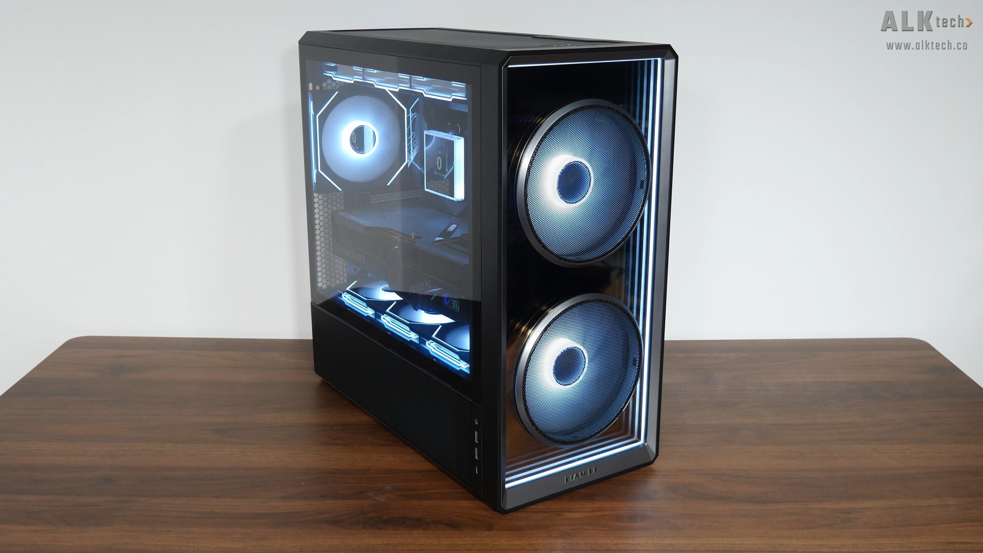 Lian Li Uni Fan SL-Inf Wireless 140 Demo Build Aesthetics (8)