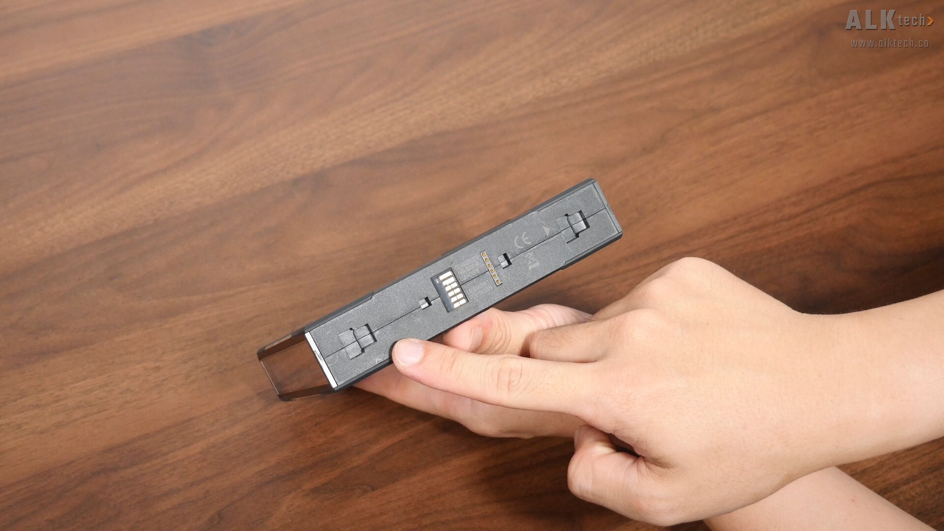 Lian Li Uni Fan SL-Inf Wireless 140 Fan-to-Fan Connectors (1)