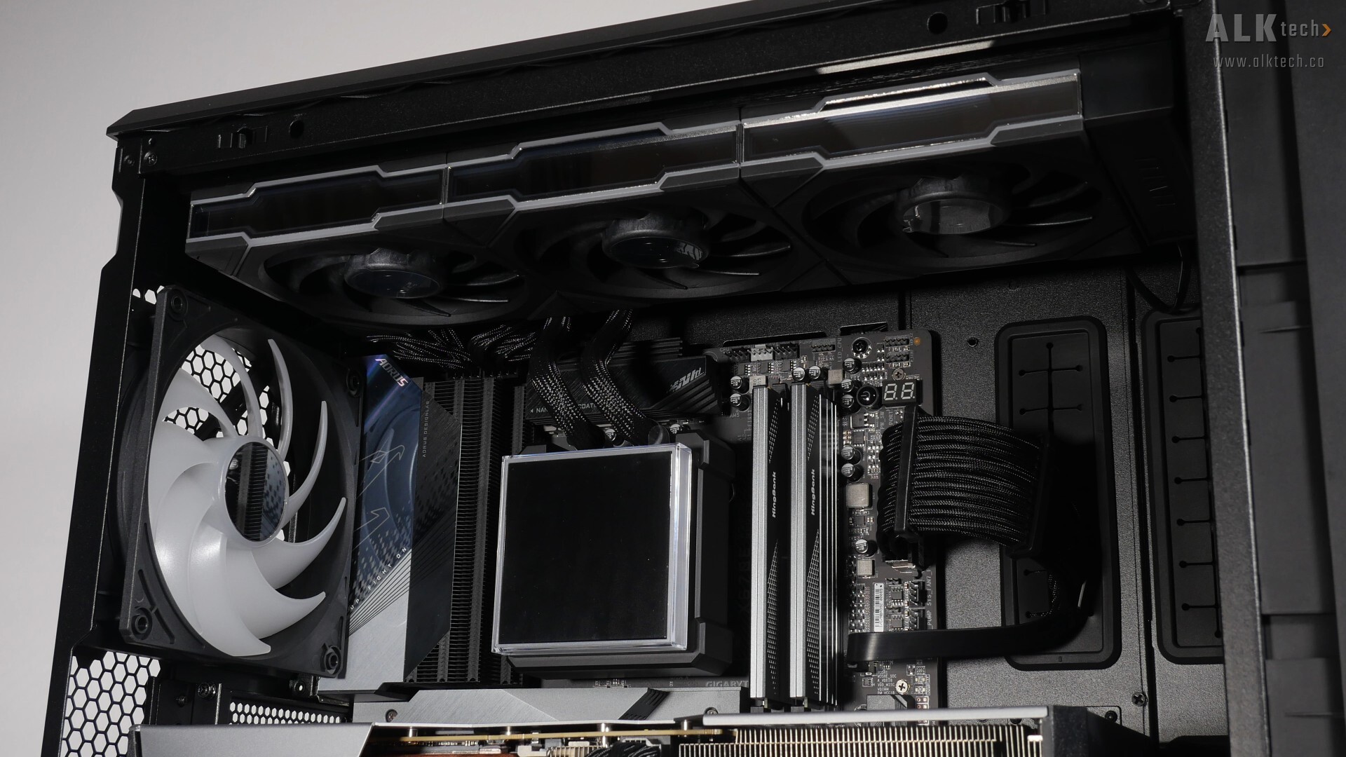 Lian Li HydroShift II LCD-S 360TL