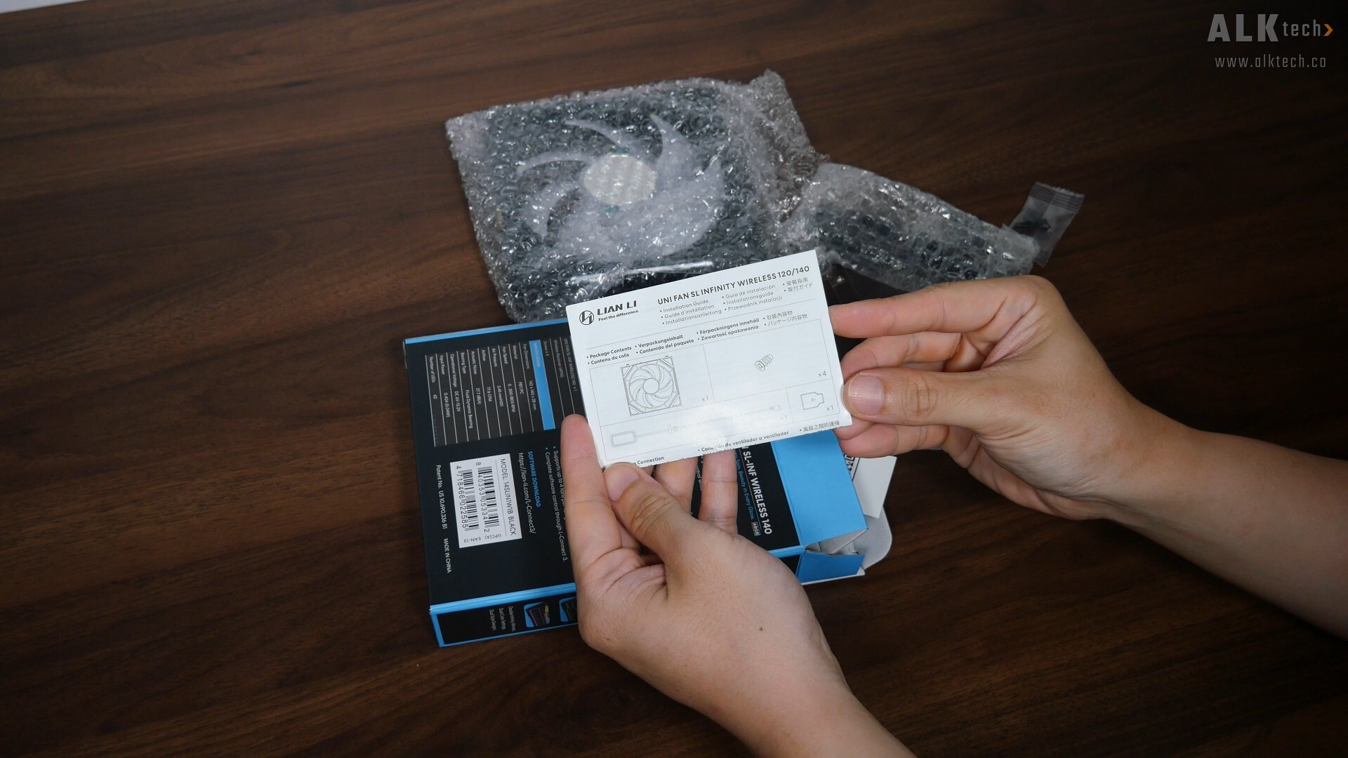 Lian Li Uni Fan SL-Inf Wireless 140 Packaging (Accessories)