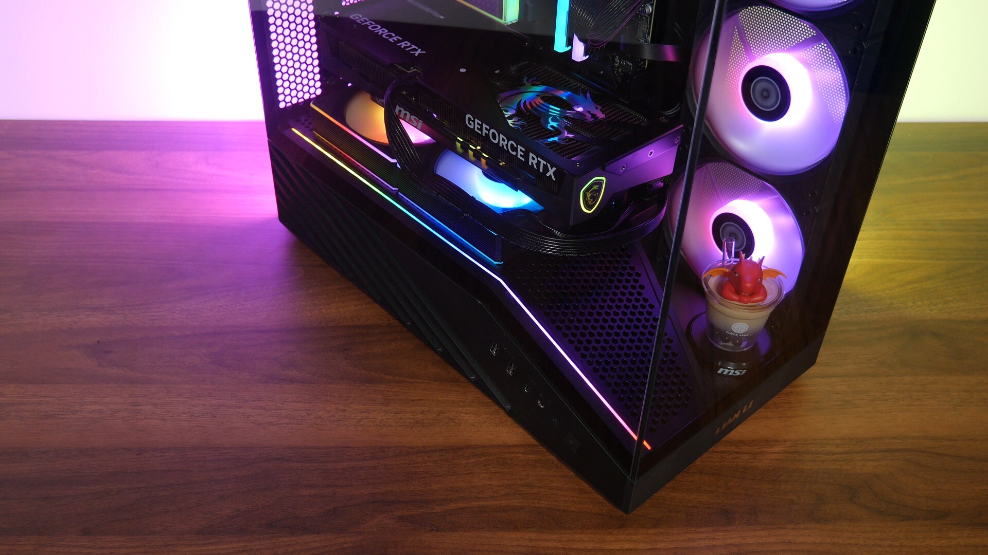 Lian Li Vector V100 Mini Completed Demo Build Aesthetics (5)