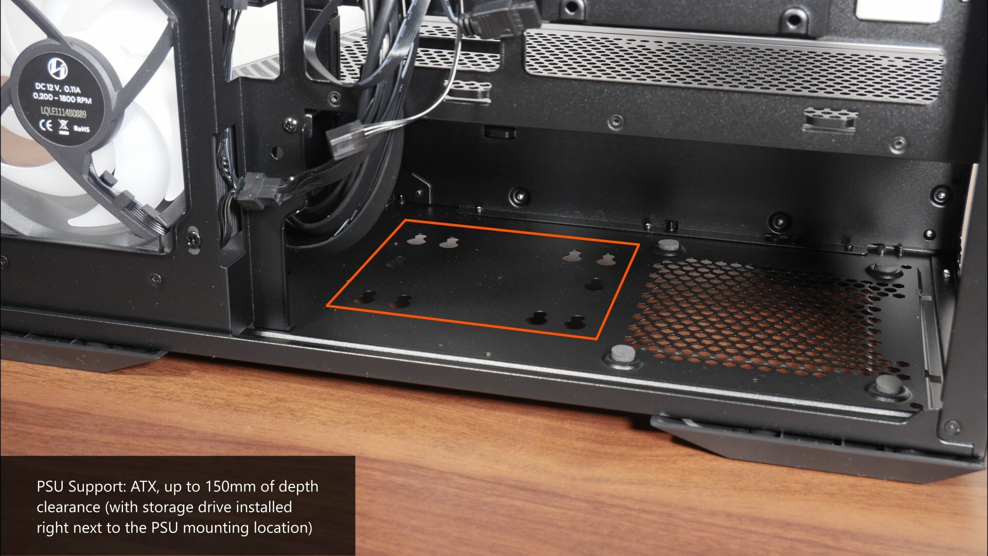Lian Li Vector V100 Mini PSU Support (2)