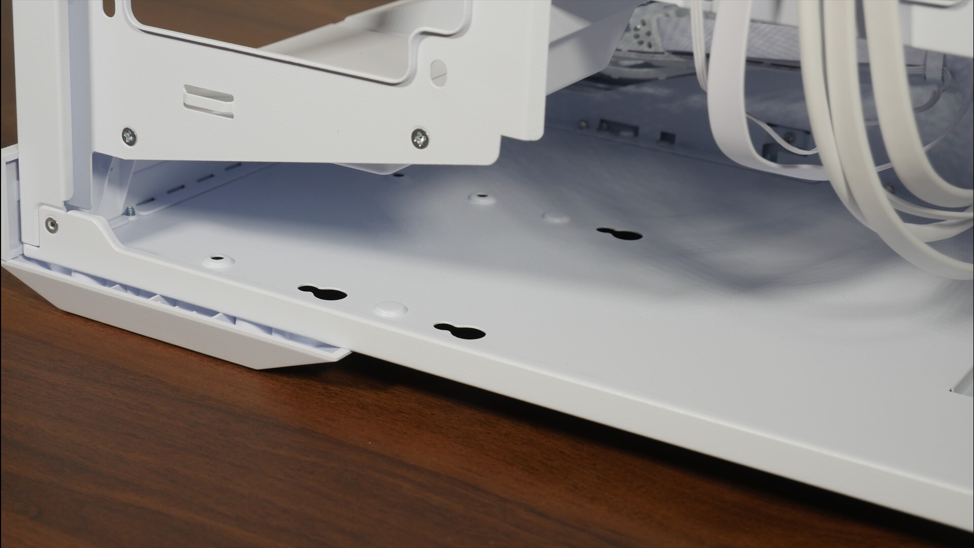 Lian Li Vector V100 HDD Mount