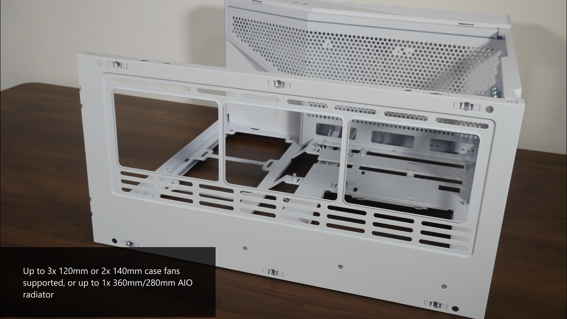Lian Li Vector V100 Top Panel Cooling Support