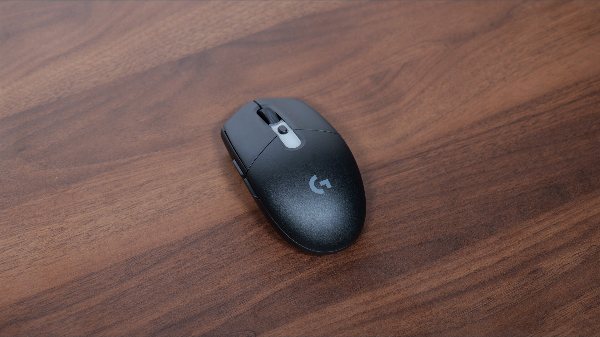 Logitech G304 X SUPERLIGHT Aesthetics (1)