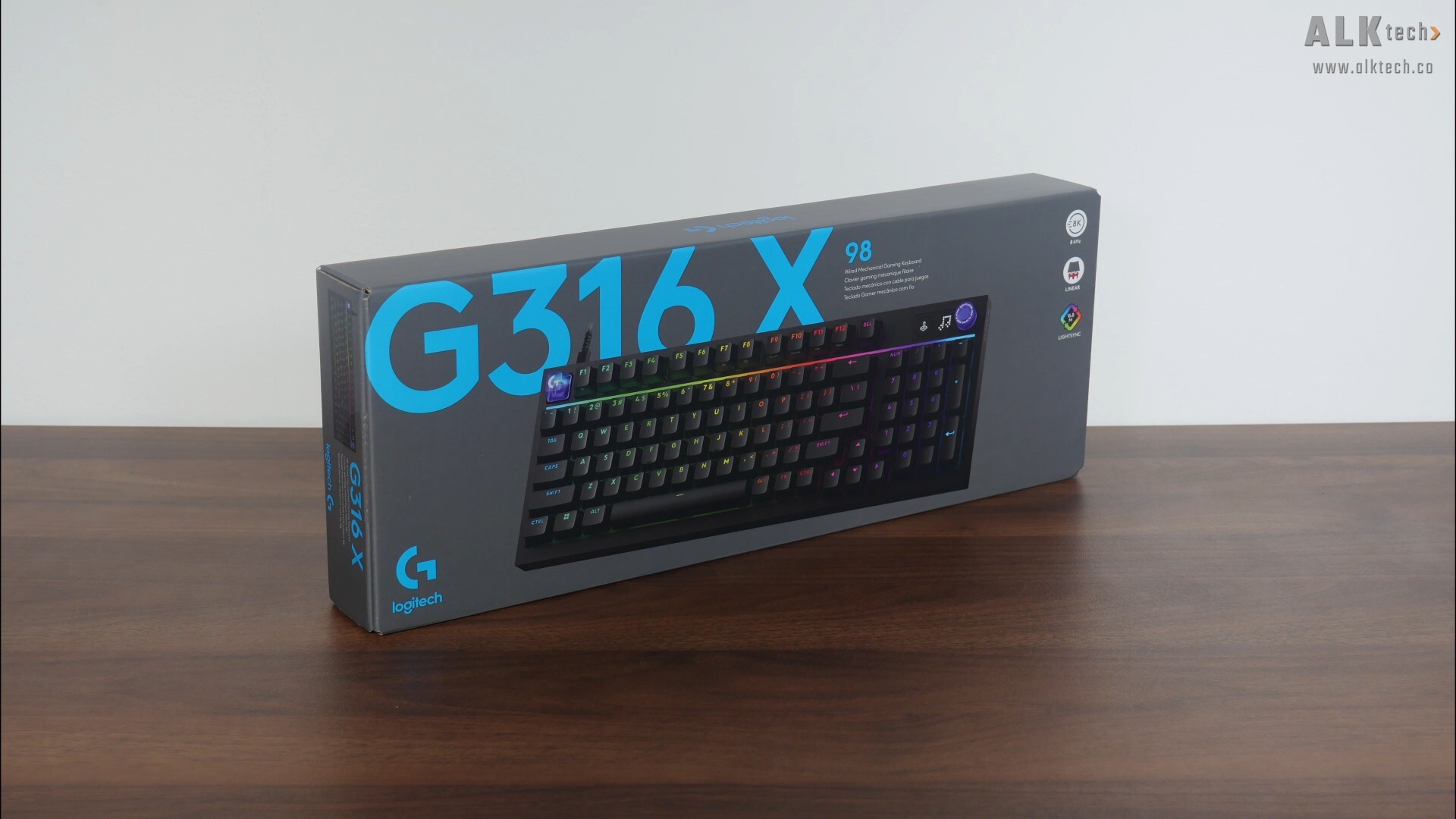 Logitech G316 X 98 Packaging (Front)