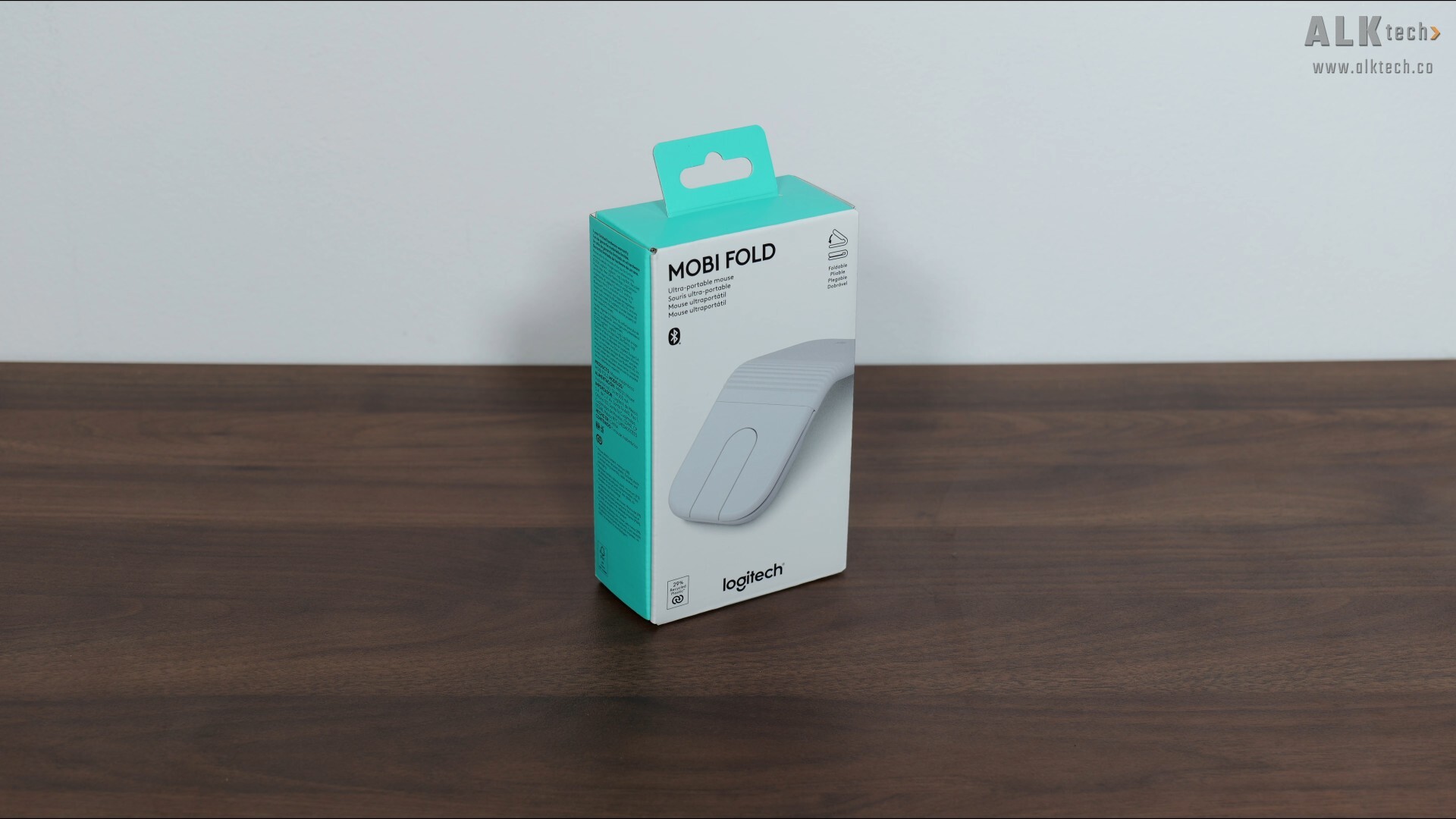 Logitech Mobi Fold Packaging (Front)