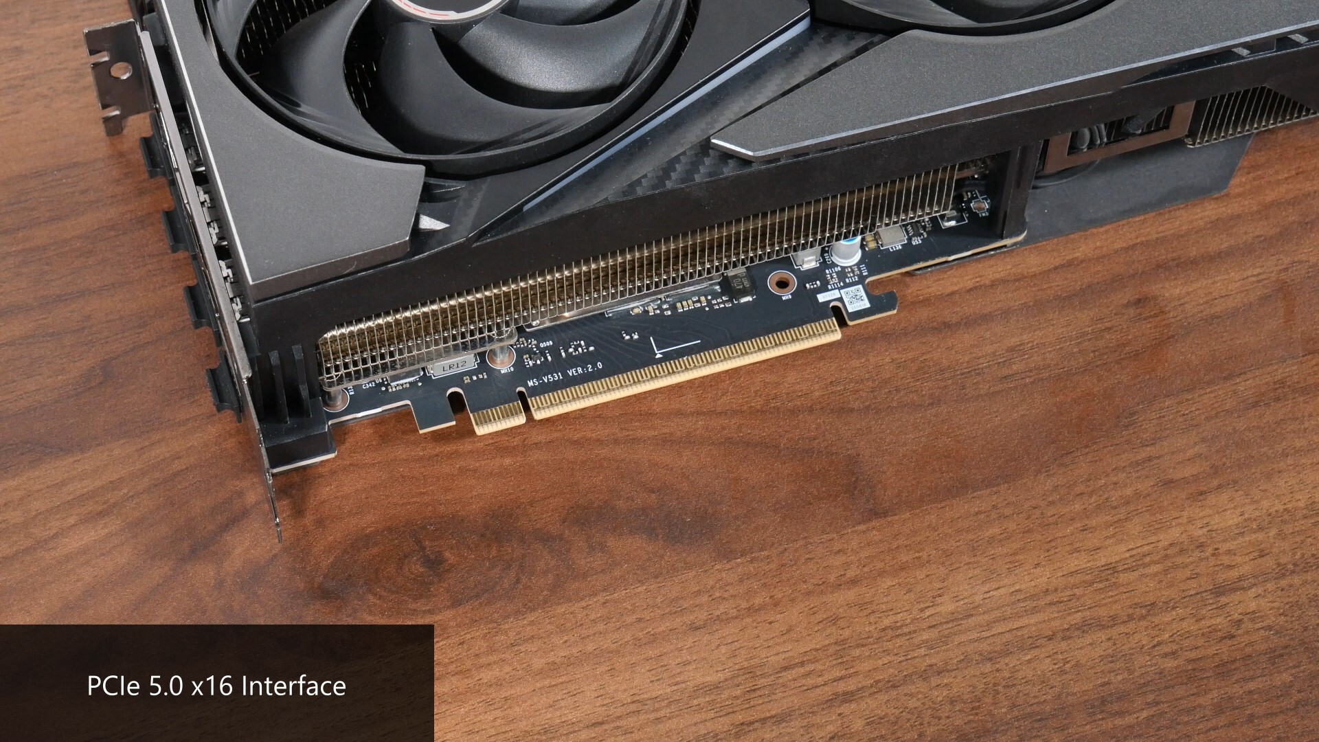 MSI GeForce RTX 5070 Ti 16G VANGUARD SOC LAUNCH EDITION PCIe Connector