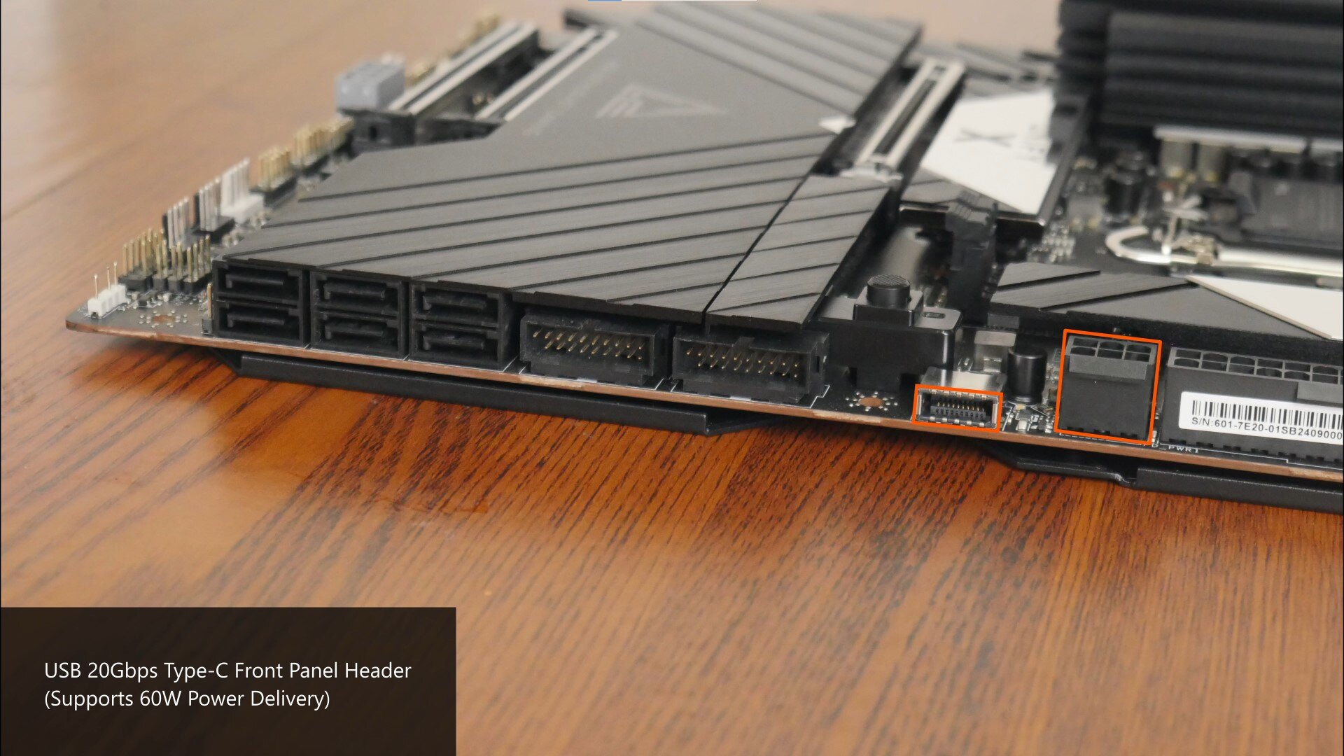 MSI MEG Z890 UNIFY-X FP USB 20Gbps Type-C