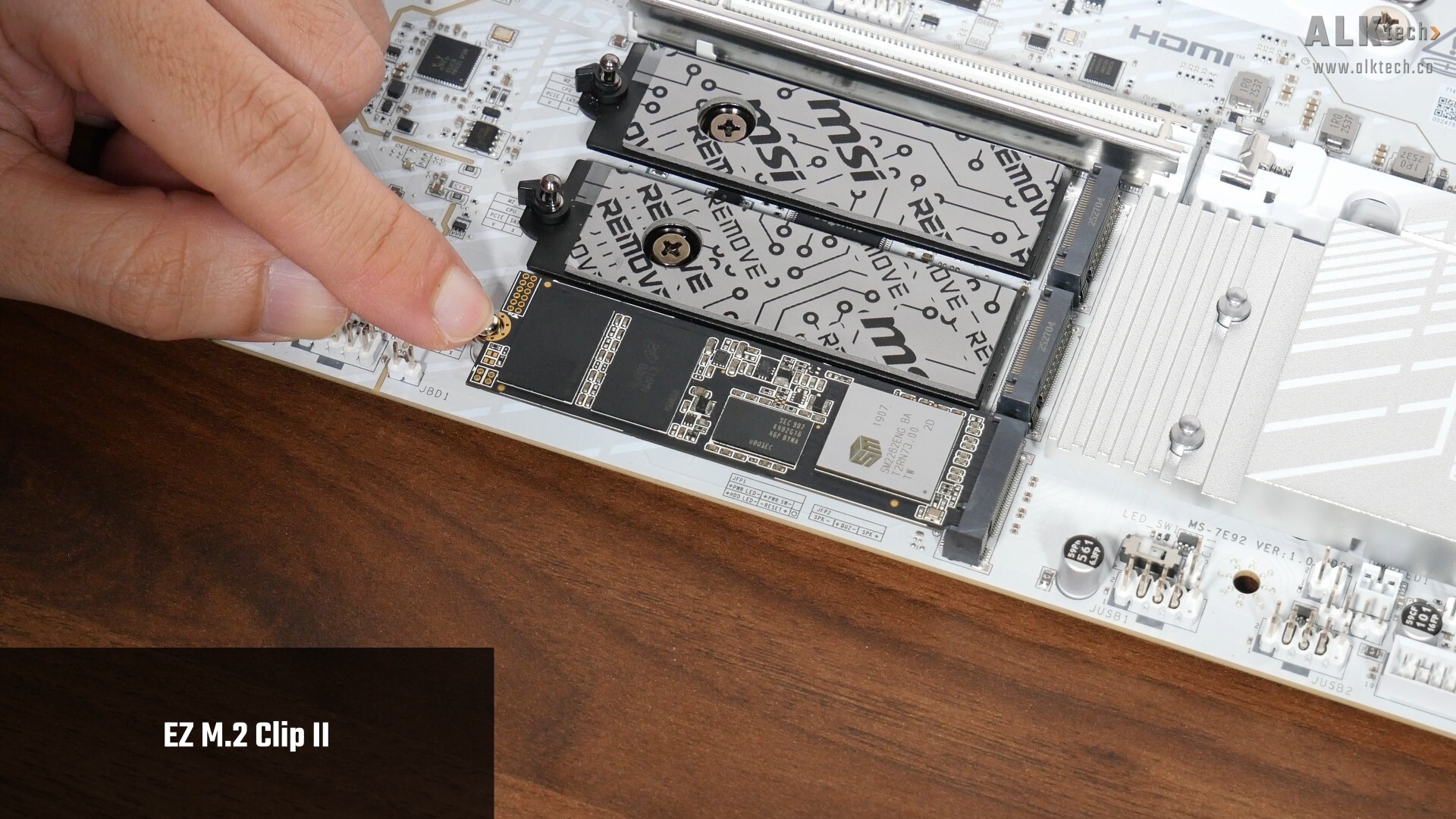 MSI MPG B850M EDGE TI MAX WIFI EZ M.2 Clip II (1)