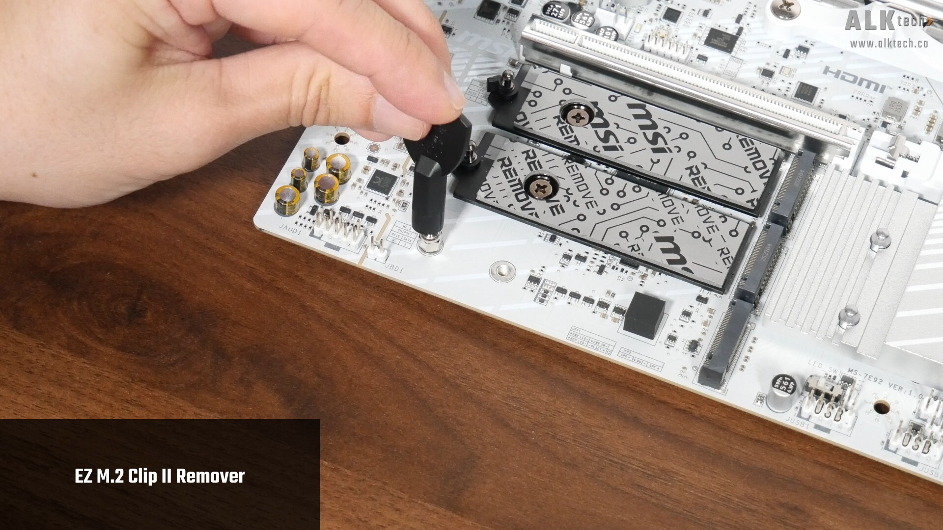 MSI MPG B850M EDGE TI MAX WIFI EZ M.2 Clip II Remover