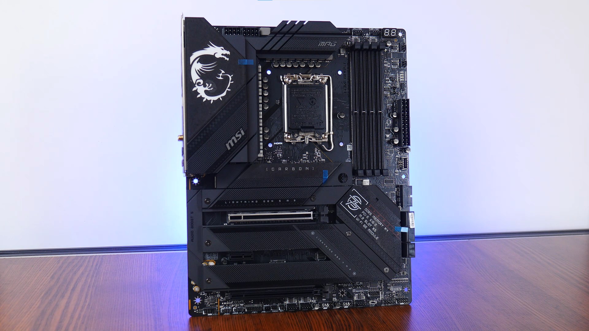 MSI MPG Z790 CARBON WIFI Aesthetics (2)