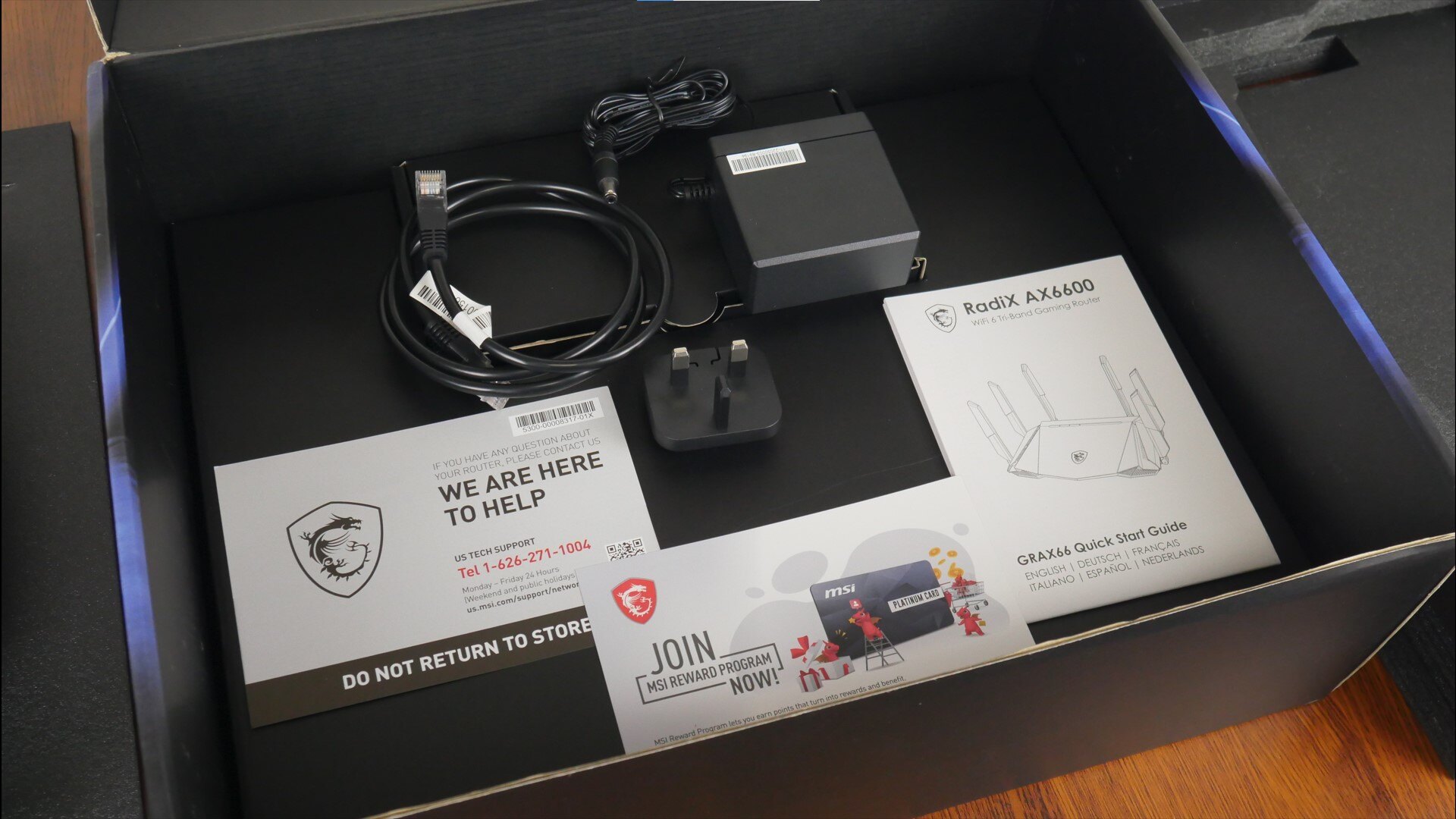 MSI RadiX AX6600 Packaging (Accessories)