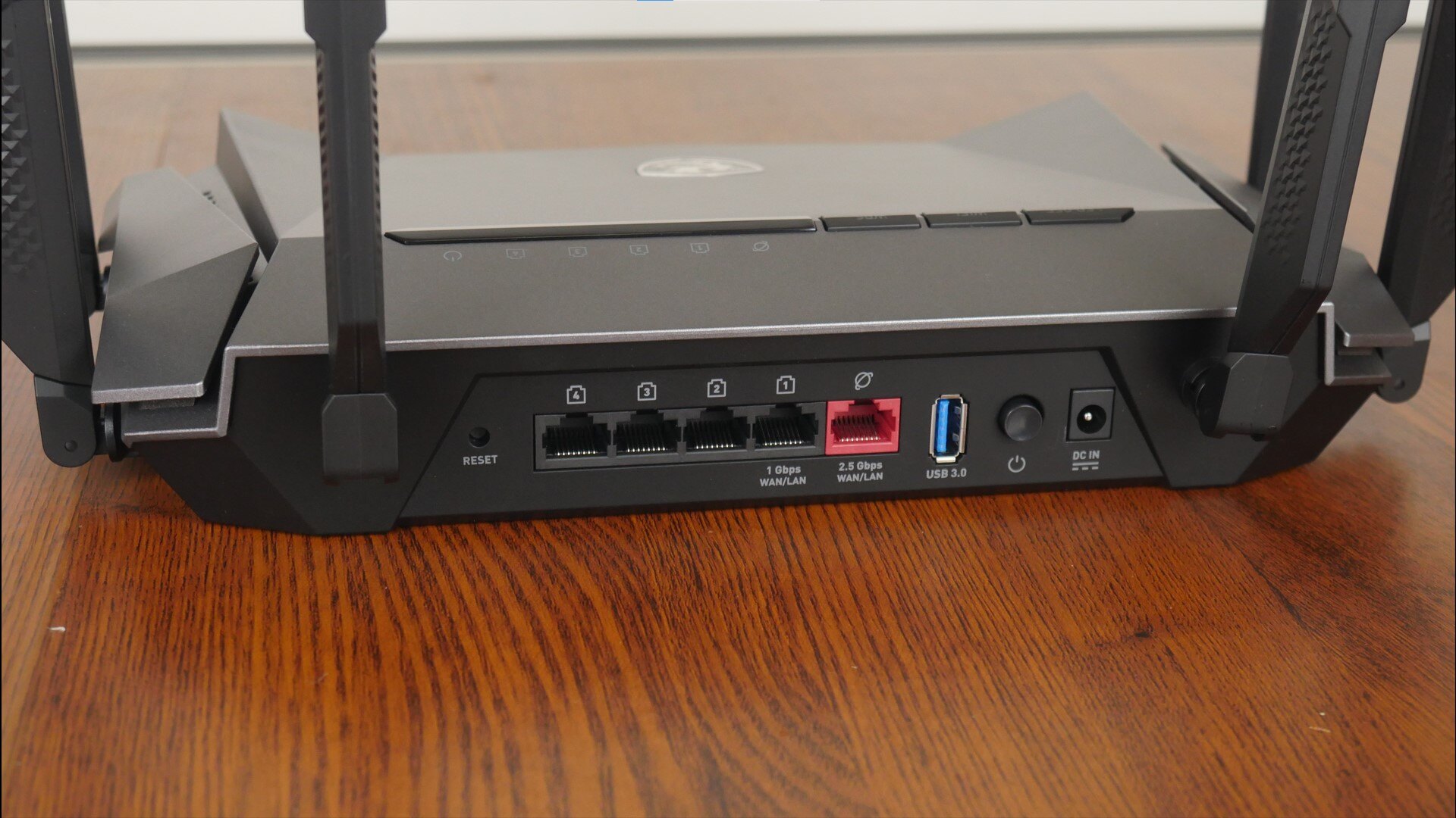 MSI RadiX AX6600 Rear Ports