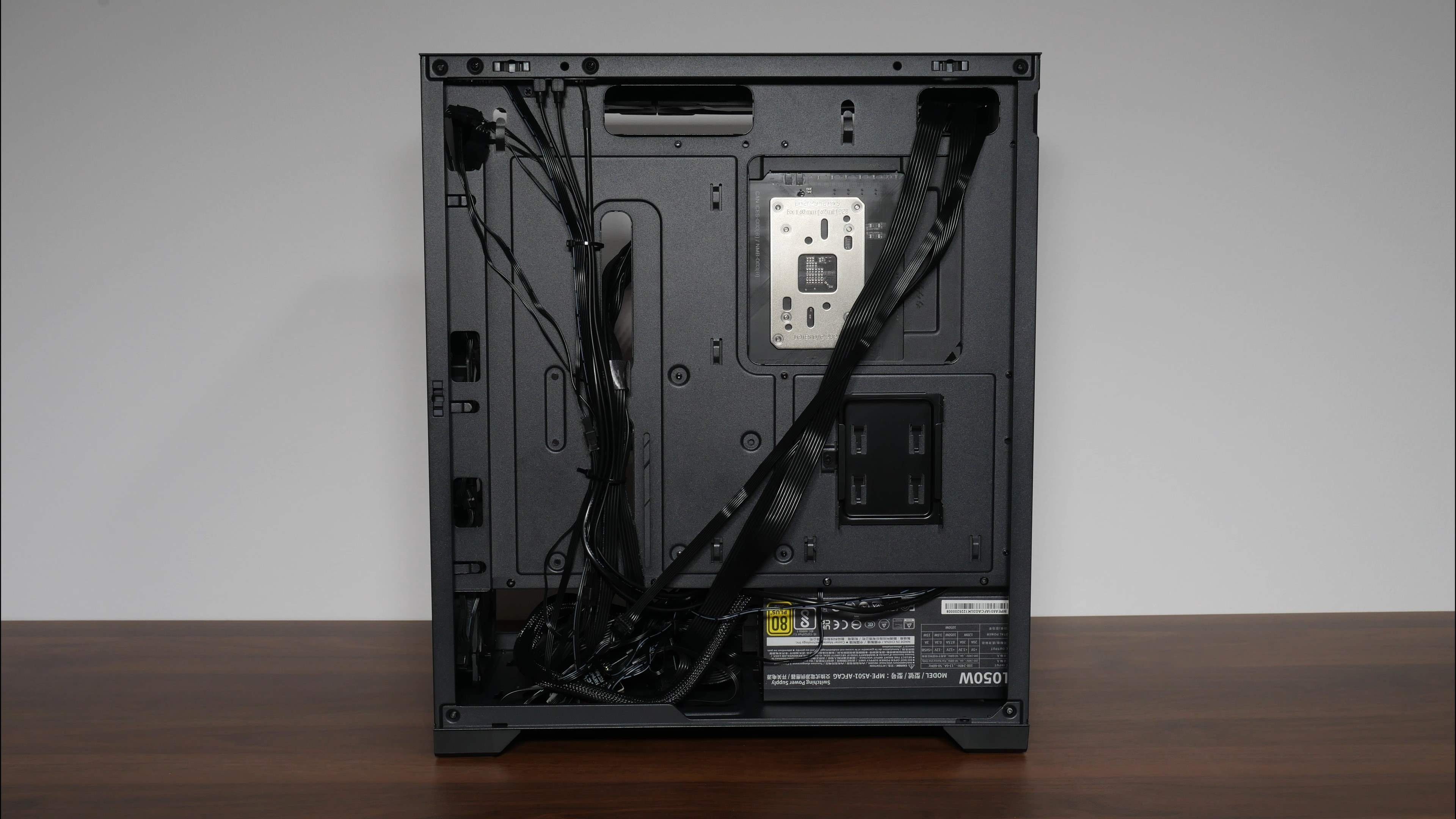 Phanteks Eclipse G370A Cable Management (2)