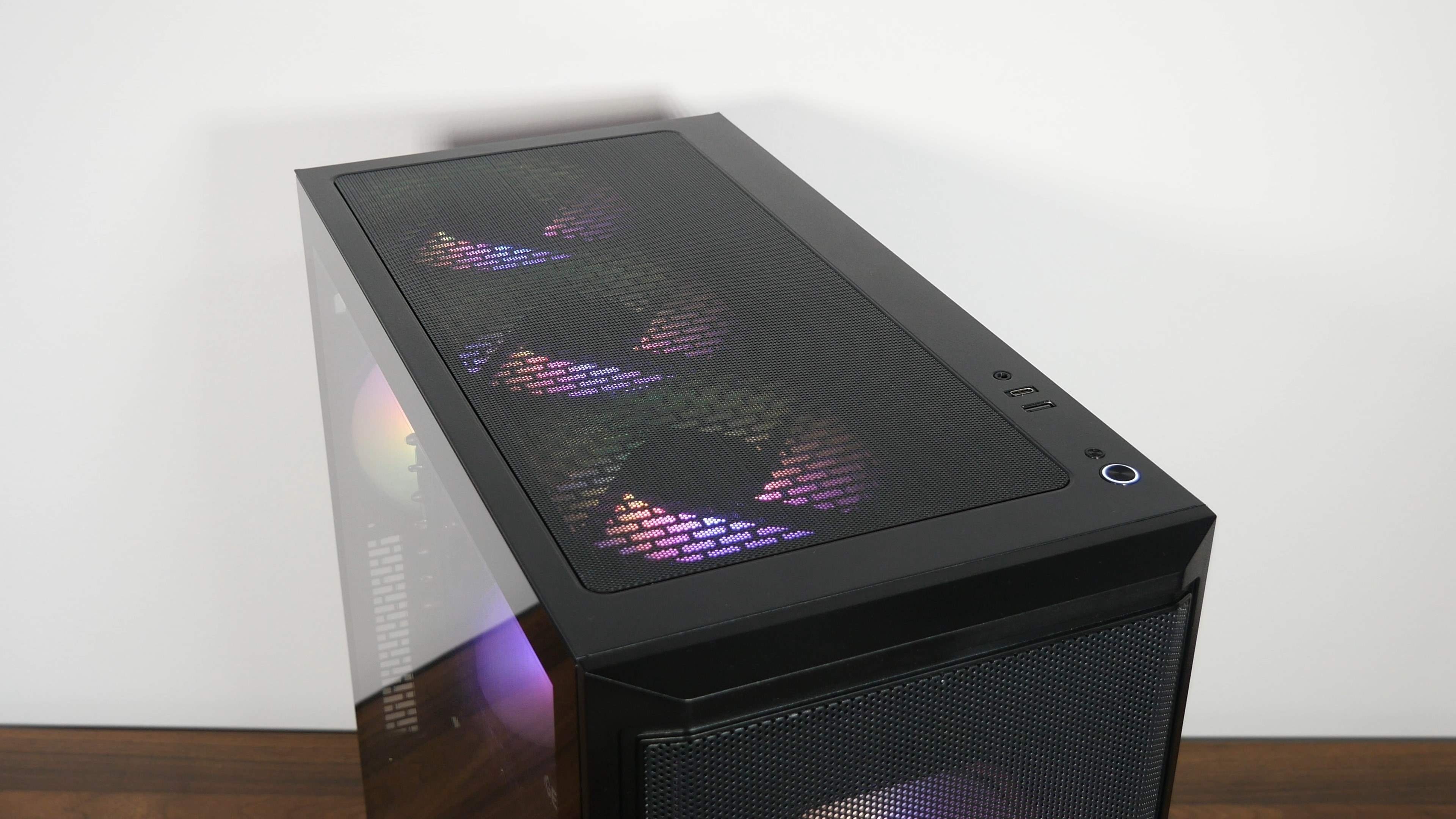 Phanteks Eclipse G370A Completed Build Aesthetic (2)