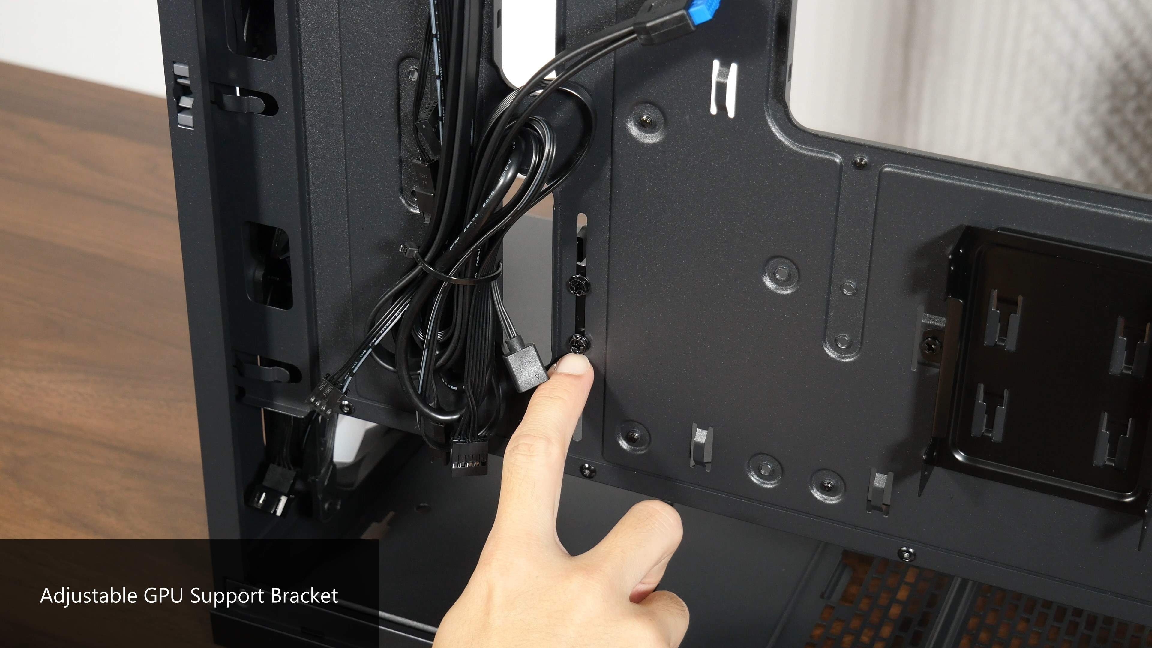Phanteks Eclipse G370A GPU Support Bracket (2)