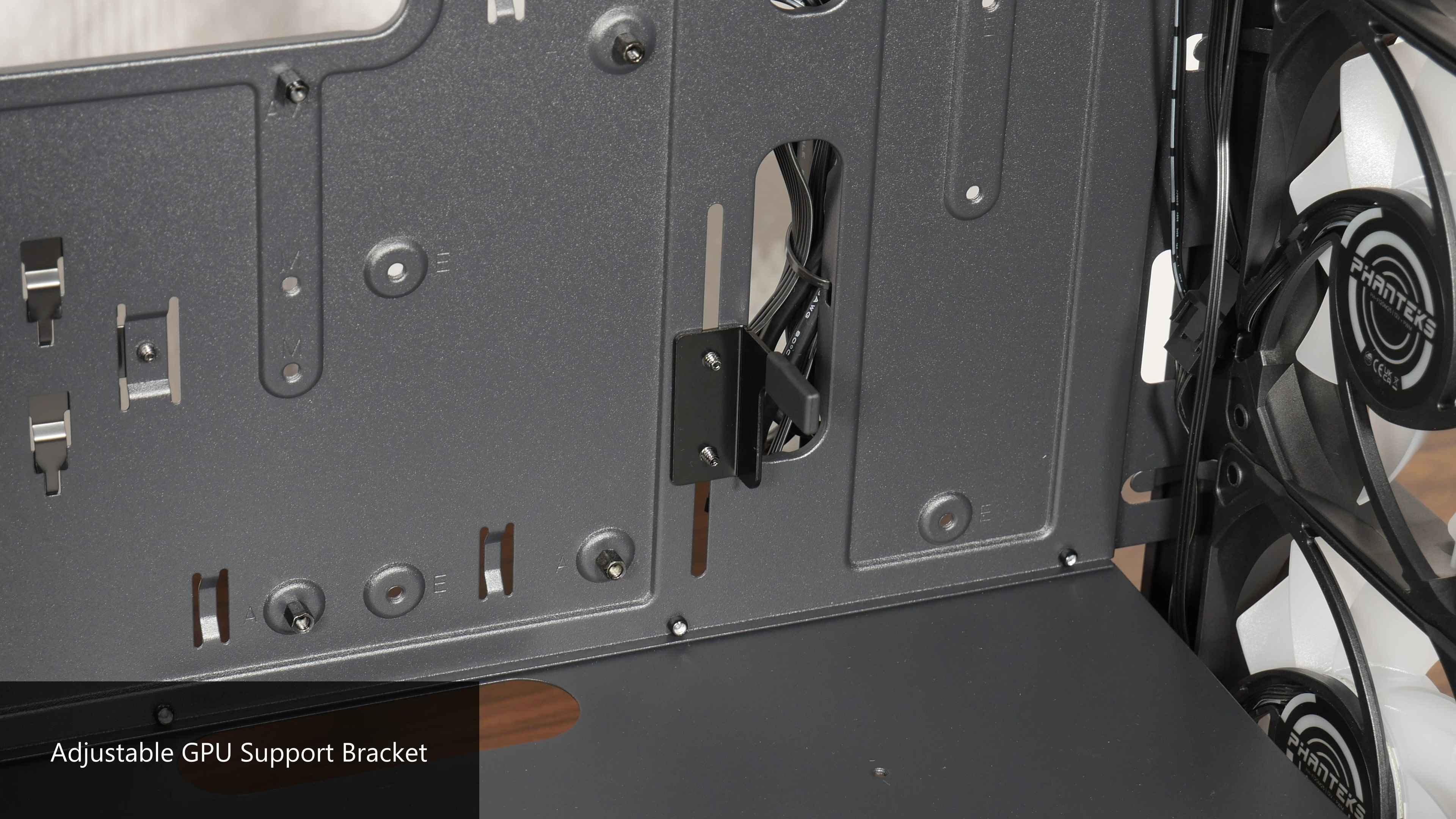 Phanteks Eclipse G370A GPU Support Bracket (3)