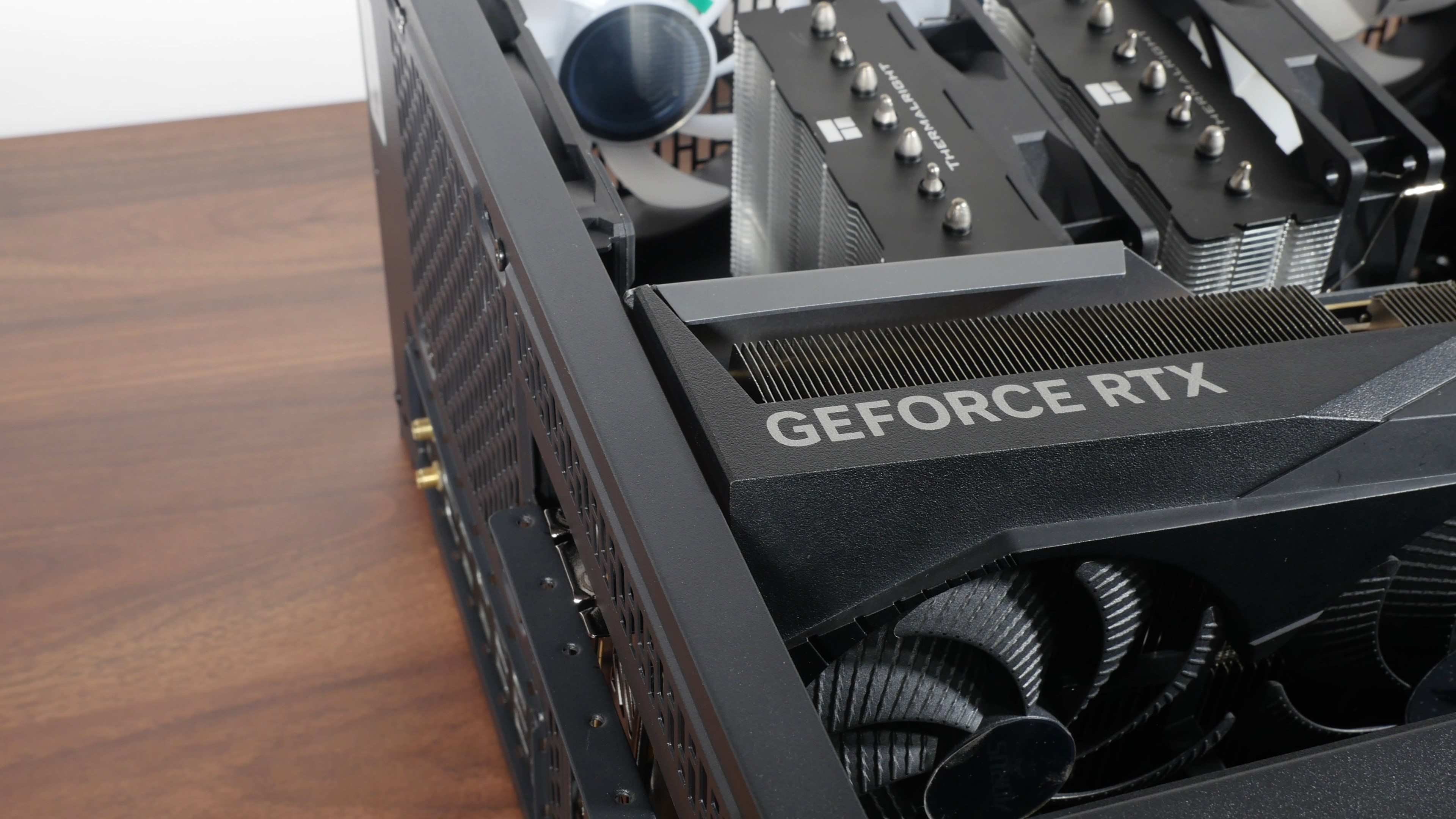 Phanteks Eclipse G370A GPU Width Clearance (3)