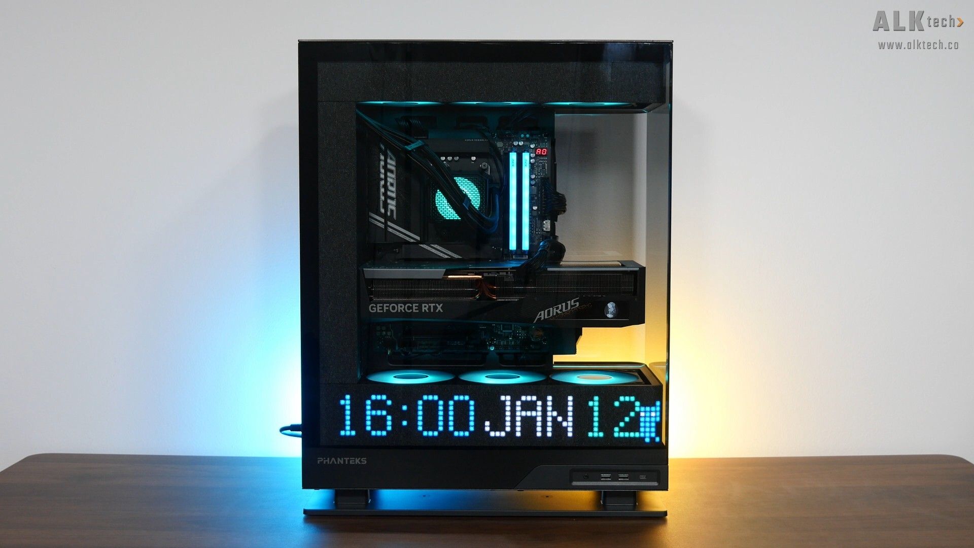 Phanteks Evolv X2 Matrix Completed Build Aesthetics (6)