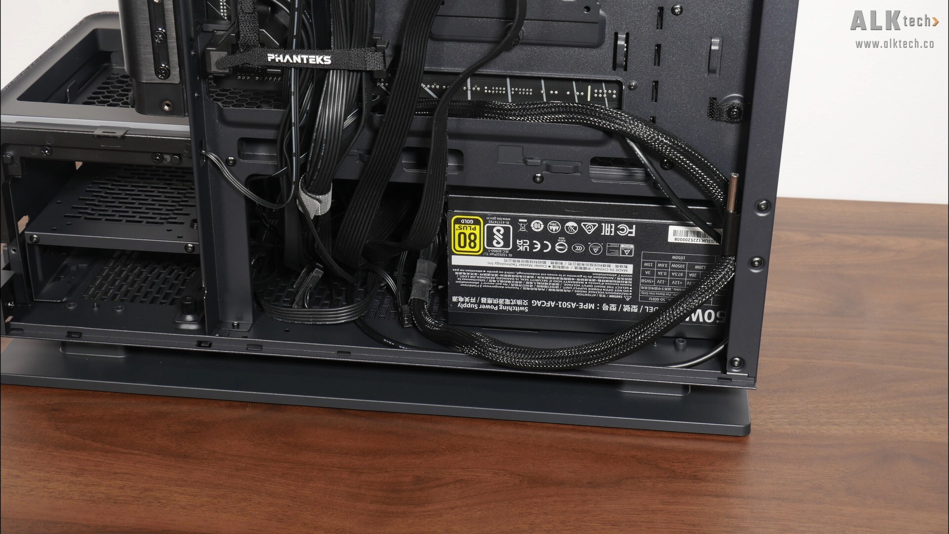 Phanteks Evolv X2 Matrix PSU Installation
