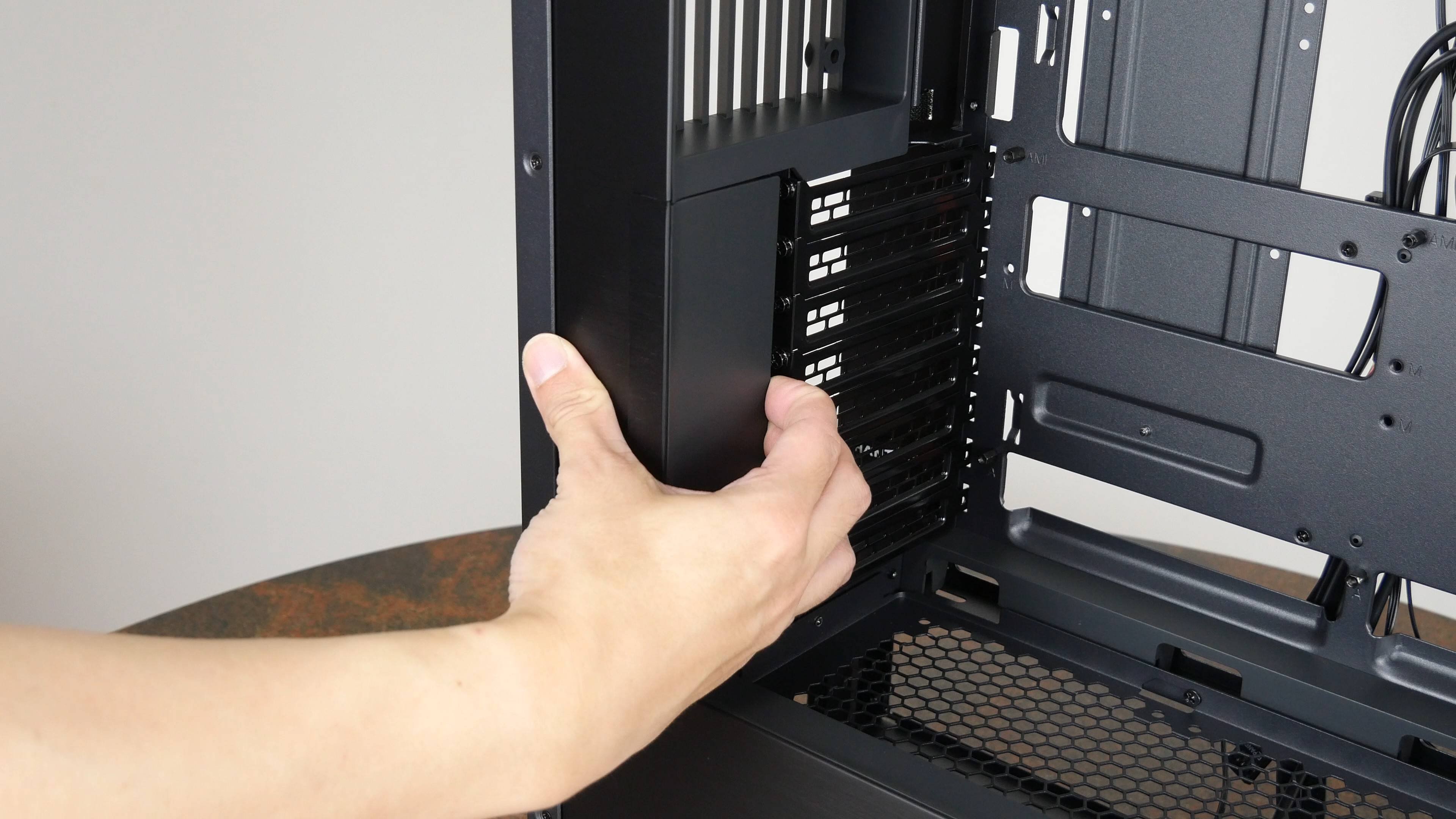 Phanteks Evolv X2 Aesthetics (Expansion Slot Cover Shroud)