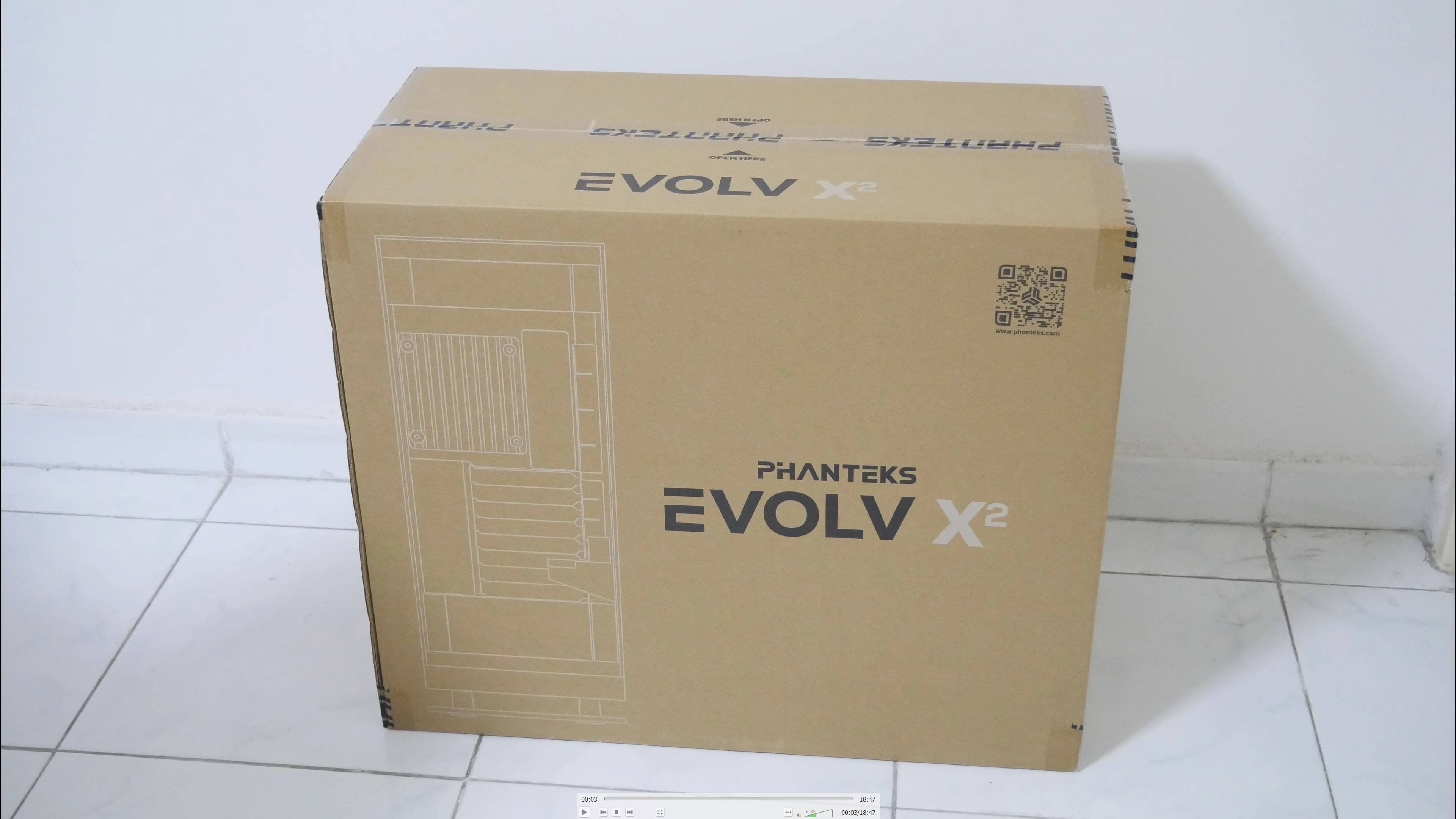 Phanteks Evolv X2 Packaging (1)