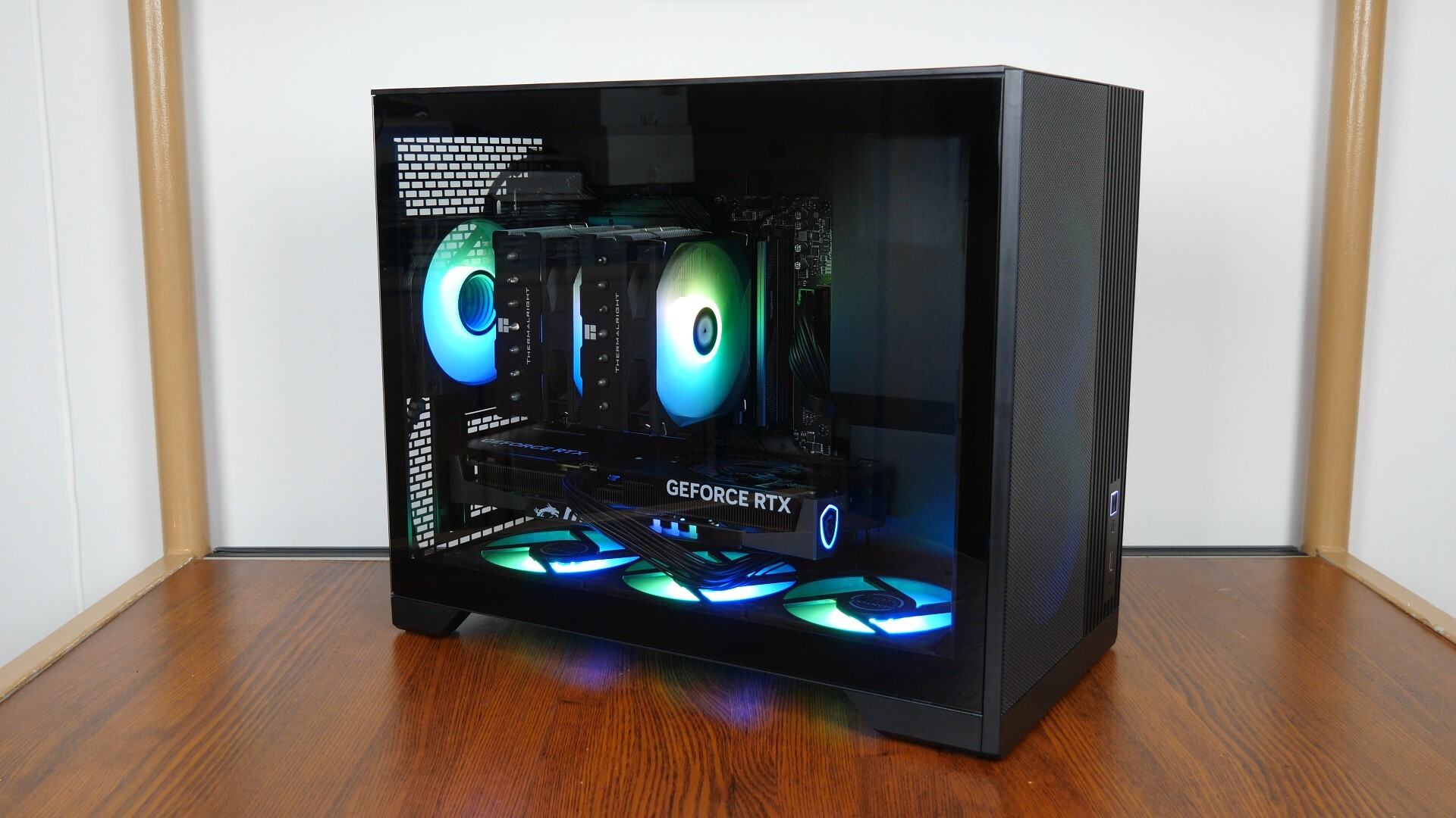 Phanteks XT M3 Demo Build (3)