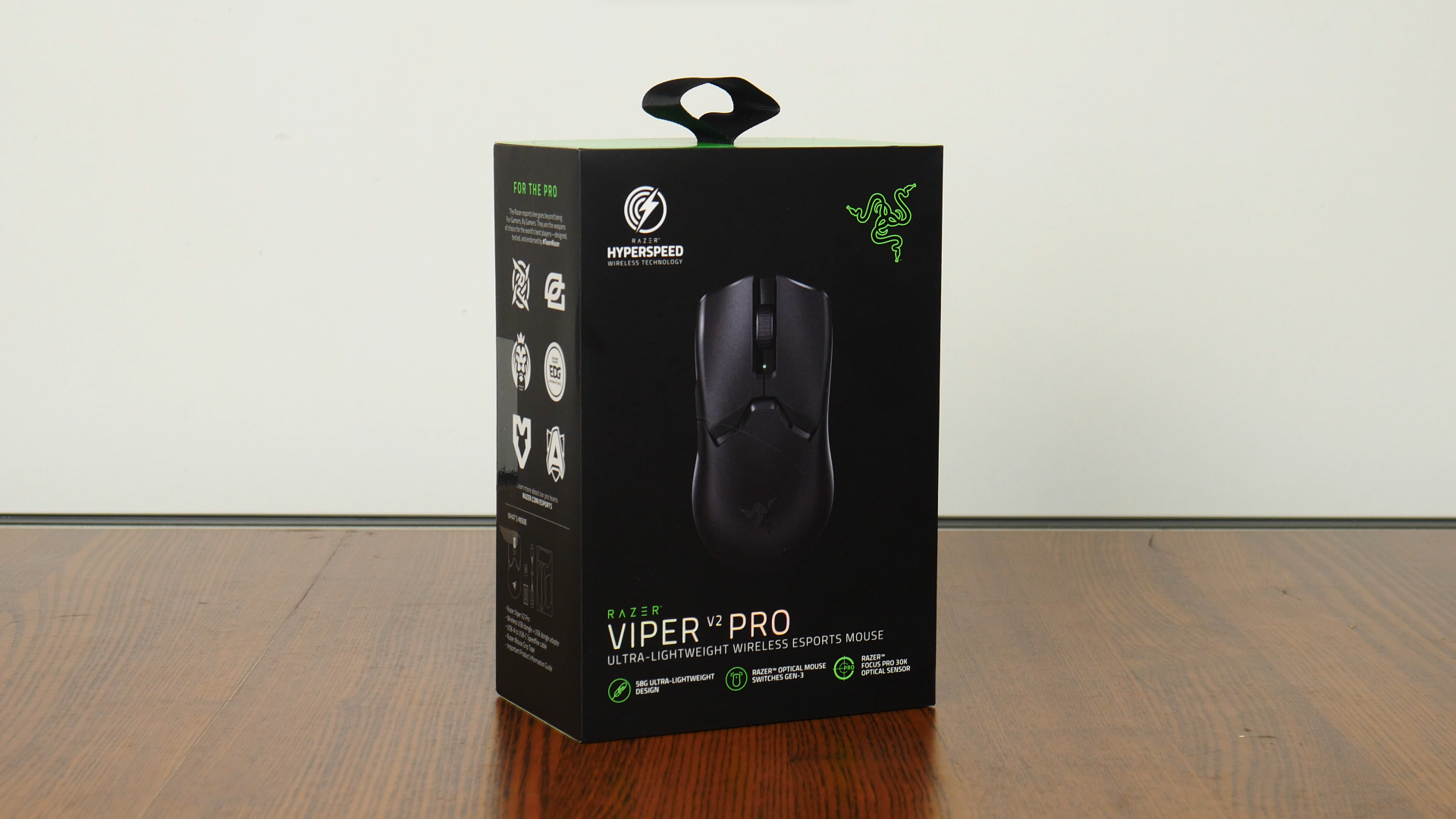 Razer Viper V2 Pro Packaging (1)