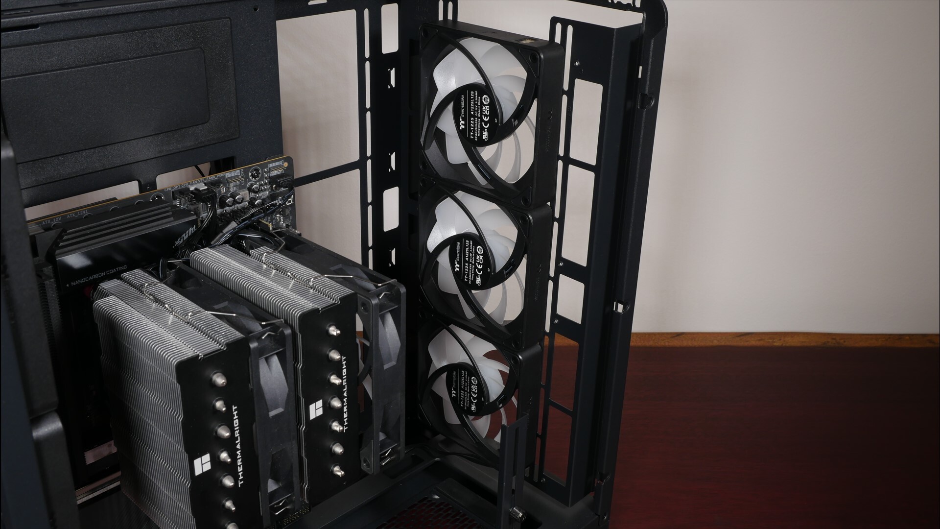 Thermaltake CT120 EX ARGB Sync (3)