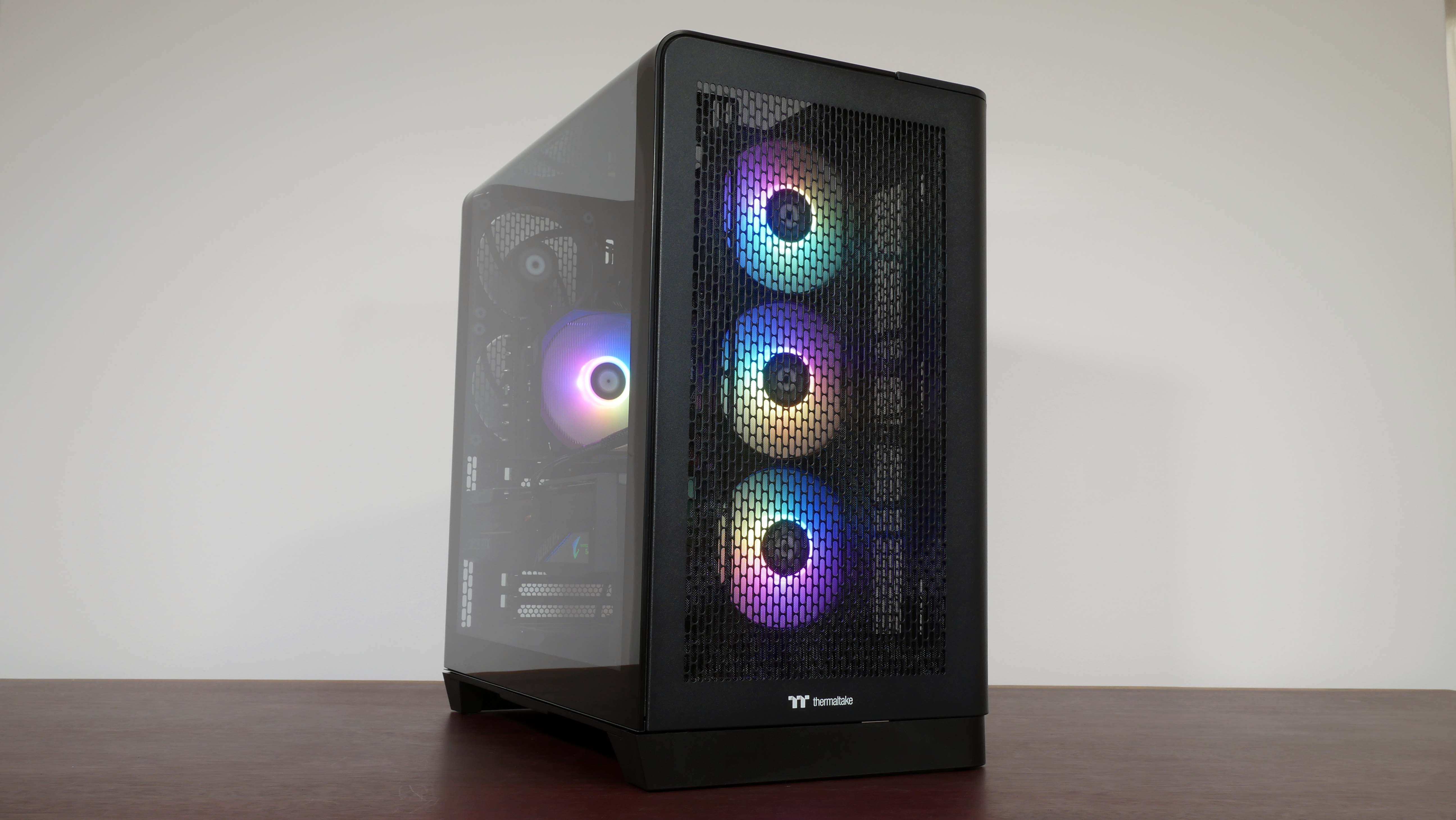 Thermaltake View 390 Air Featured Image