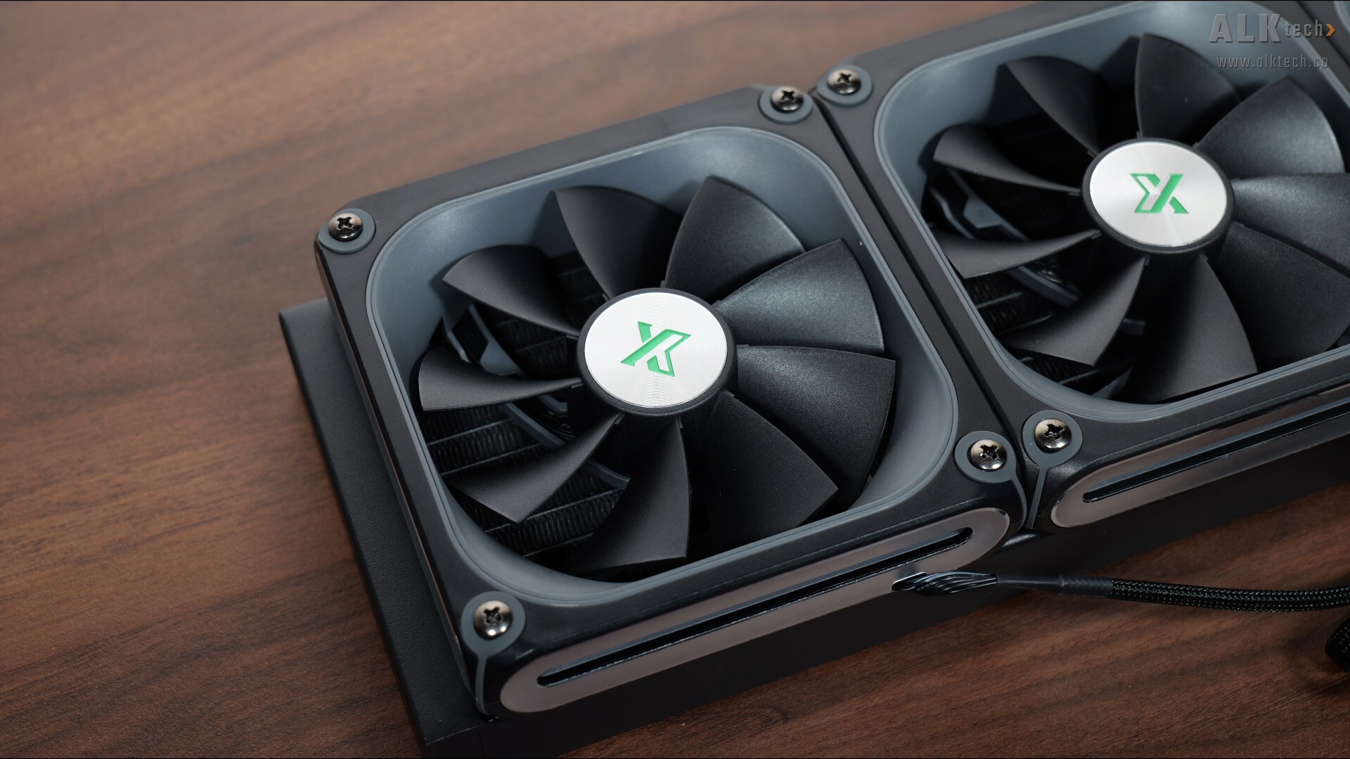XASTRA ASTRA LZ360 ARGB Fan Aesthetics (2)