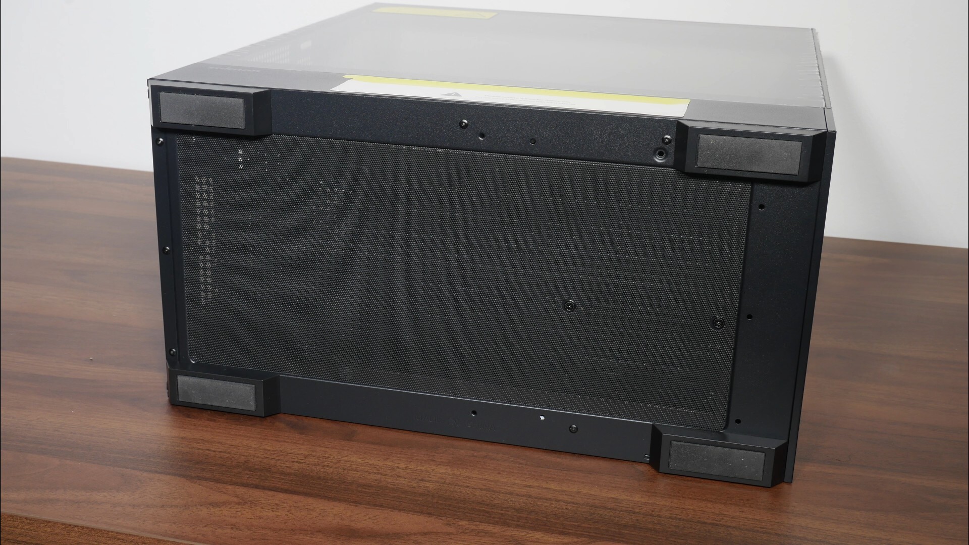 Zalman P40 DS PC Aesthetics (Bottom Panel)