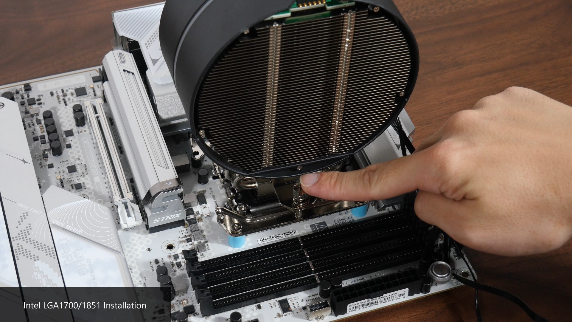 Zalman ZET 5 Intel Installation (3)