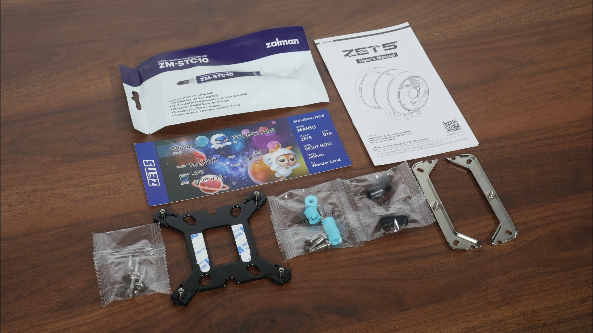 Zalman ZET 5 Accessories